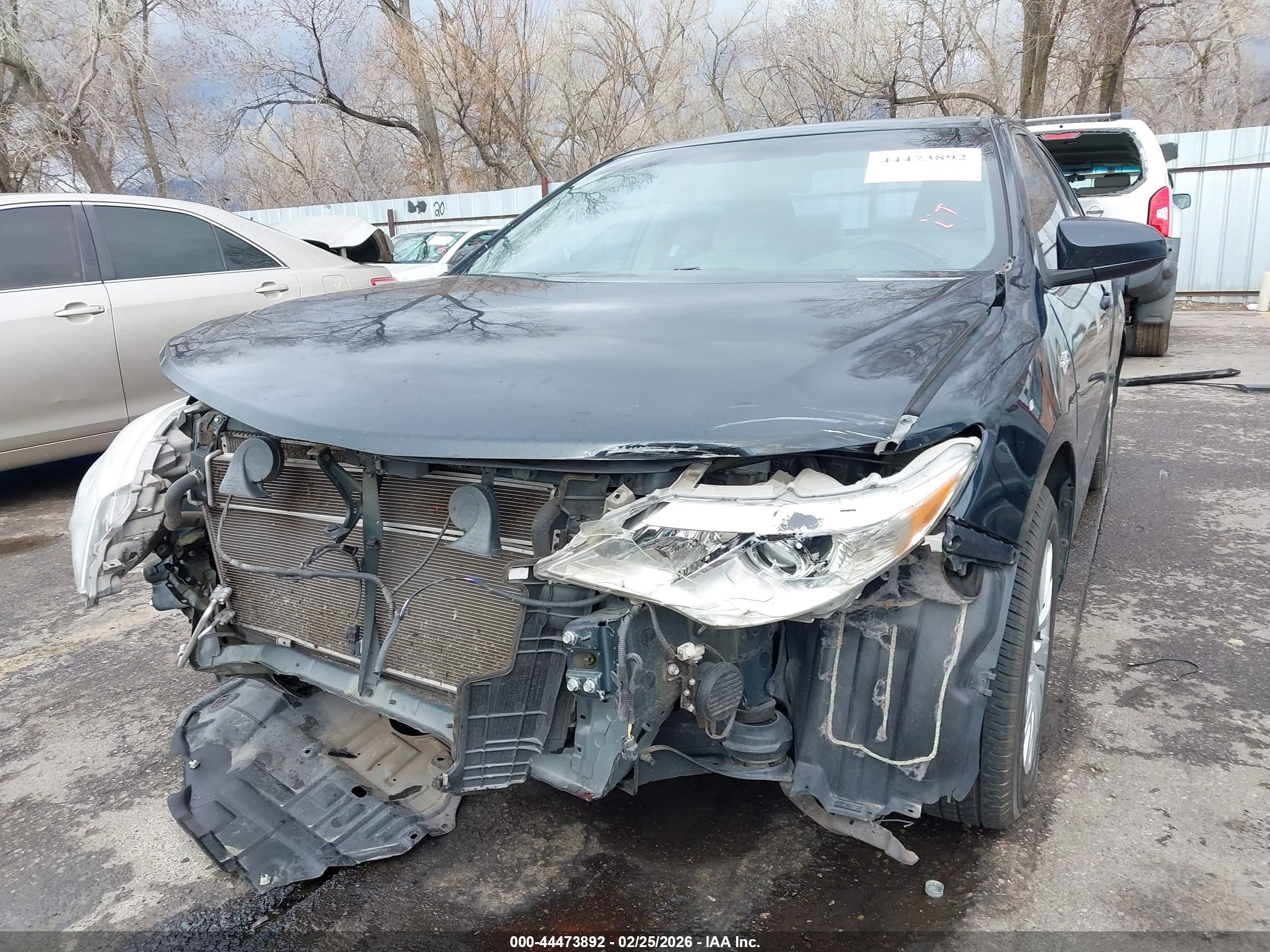 TOYOTA CAMRY image 6