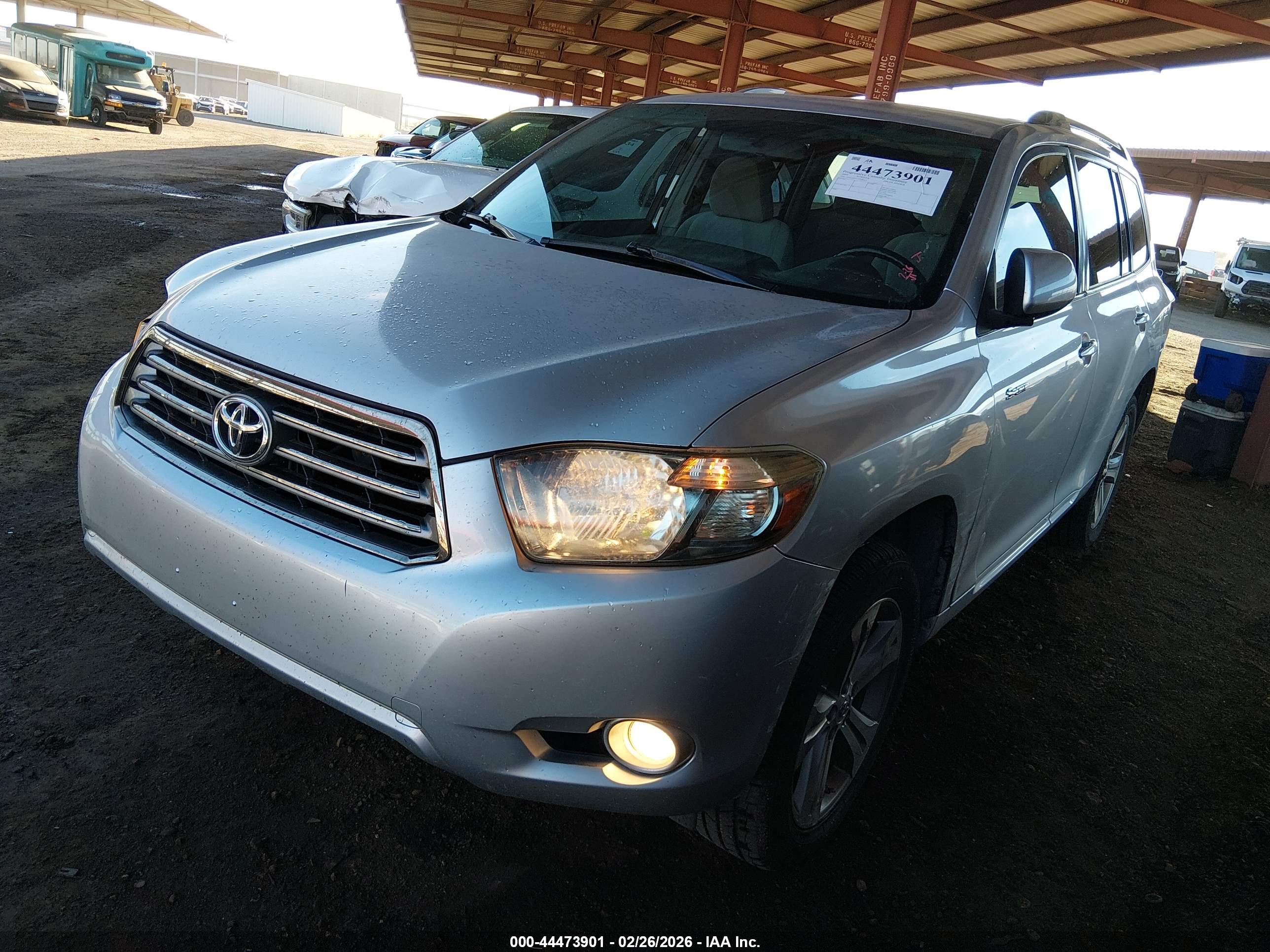 TOYOTA HIGHLANDER image 2