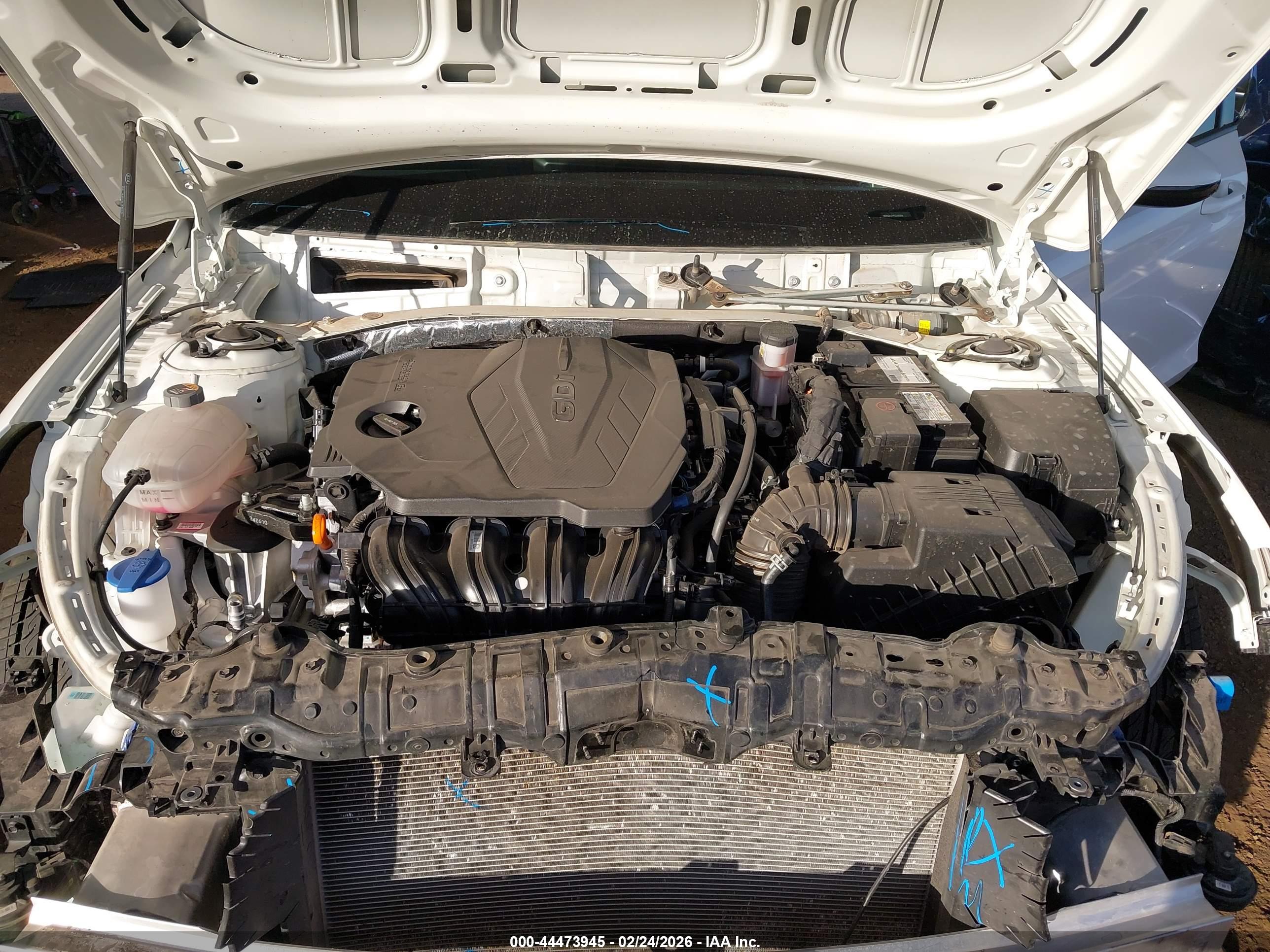 KIA K5 image 10