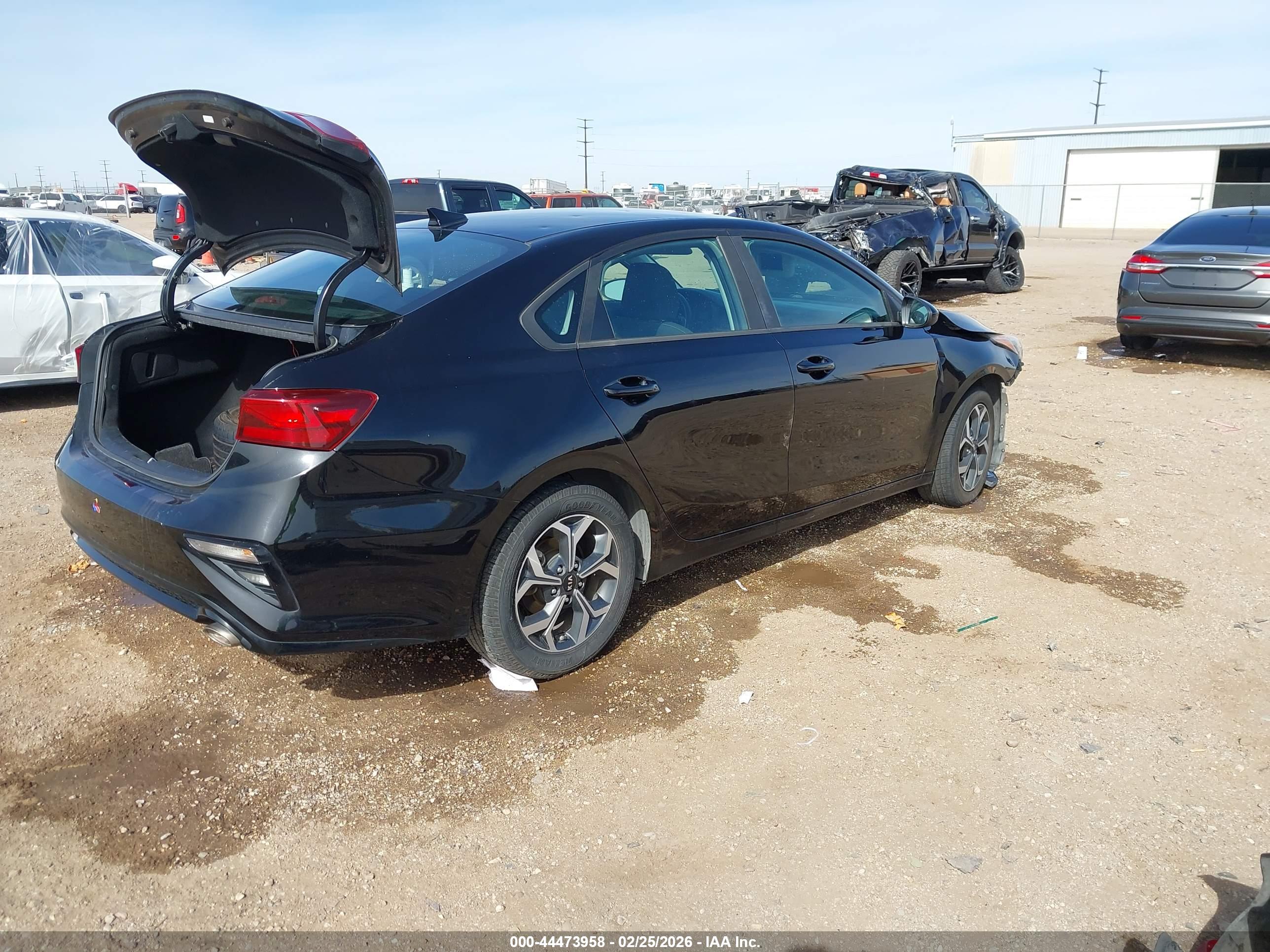 KIA FORTE image 4