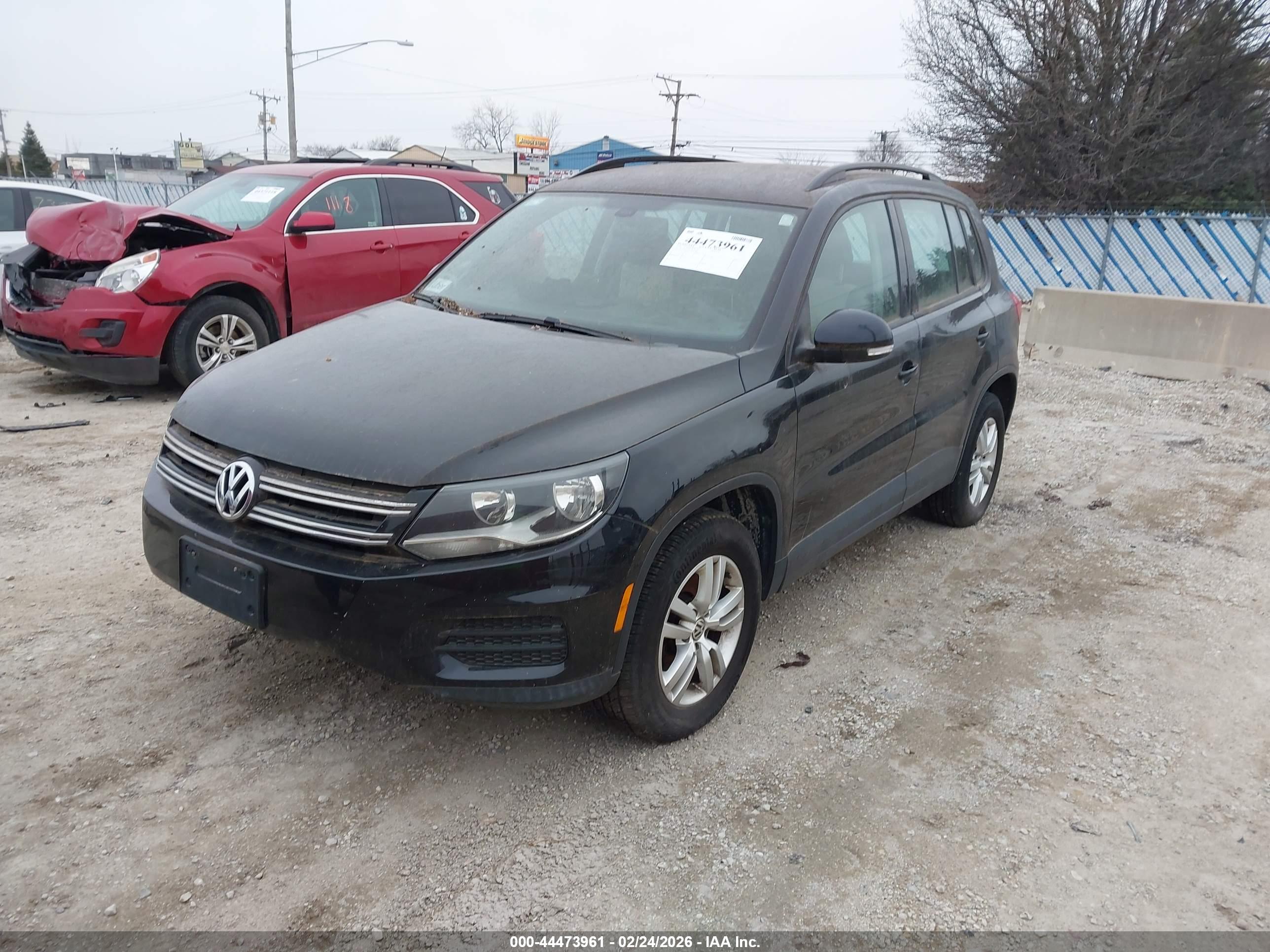 VOLKSWAGEN TIGUAN image 2