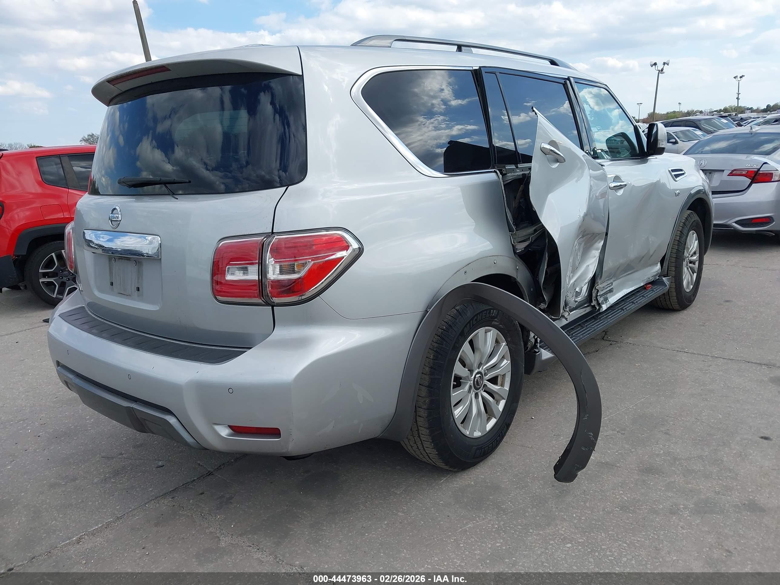 NISSAN ARMADA image 4