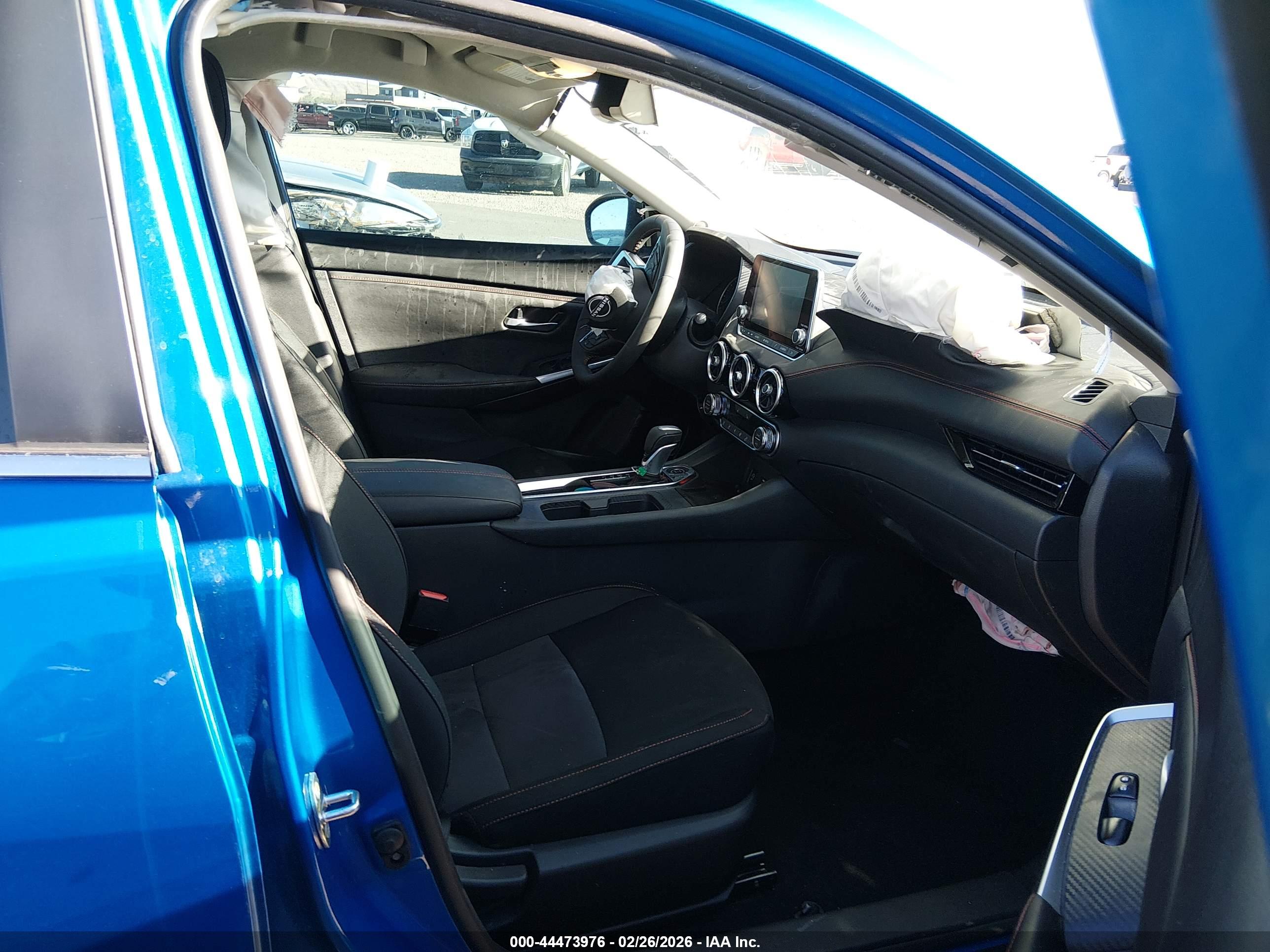 NISSAN SENTRA image 5