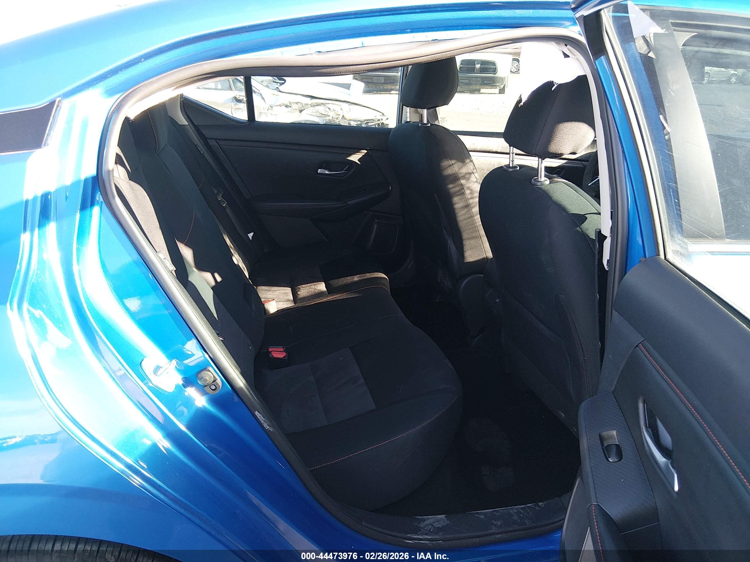 NISSAN SENTRA image 8
