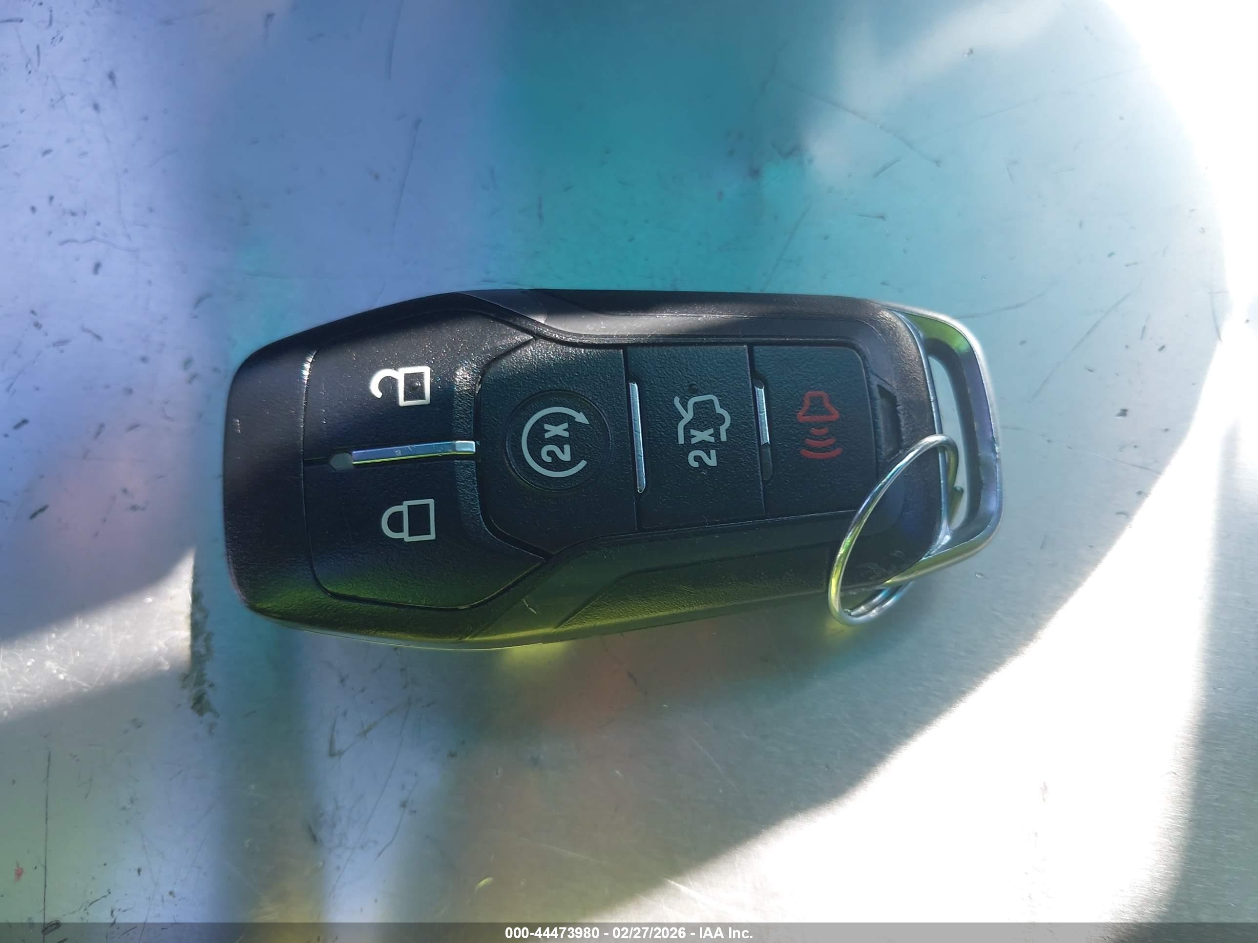 FORD EXPLORER image 11