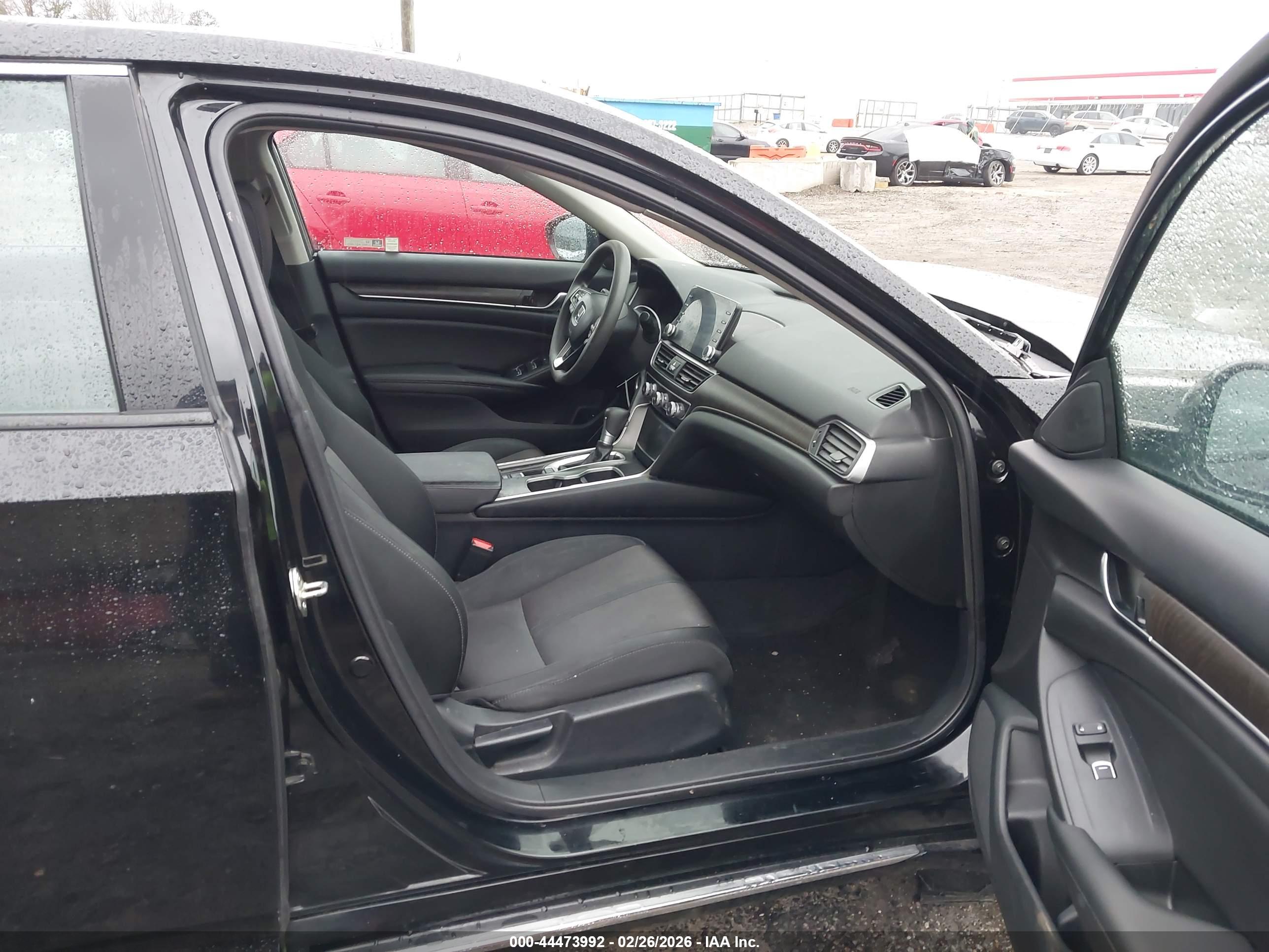 HONDA ACCORD image 5