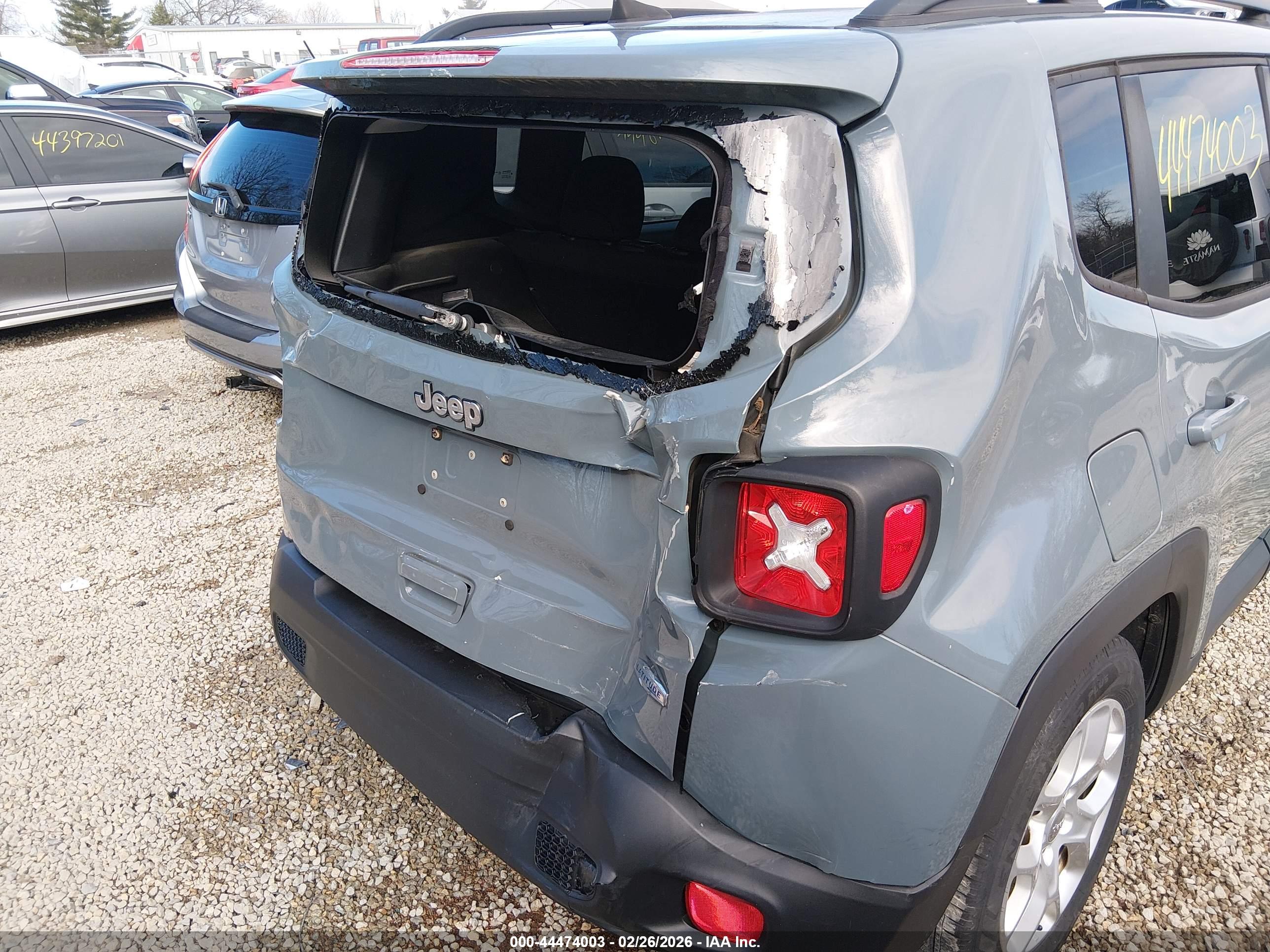 JEEP RENEGADE image 6