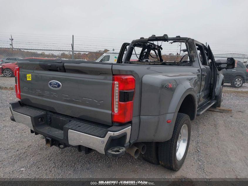 FORD F-450 image 4