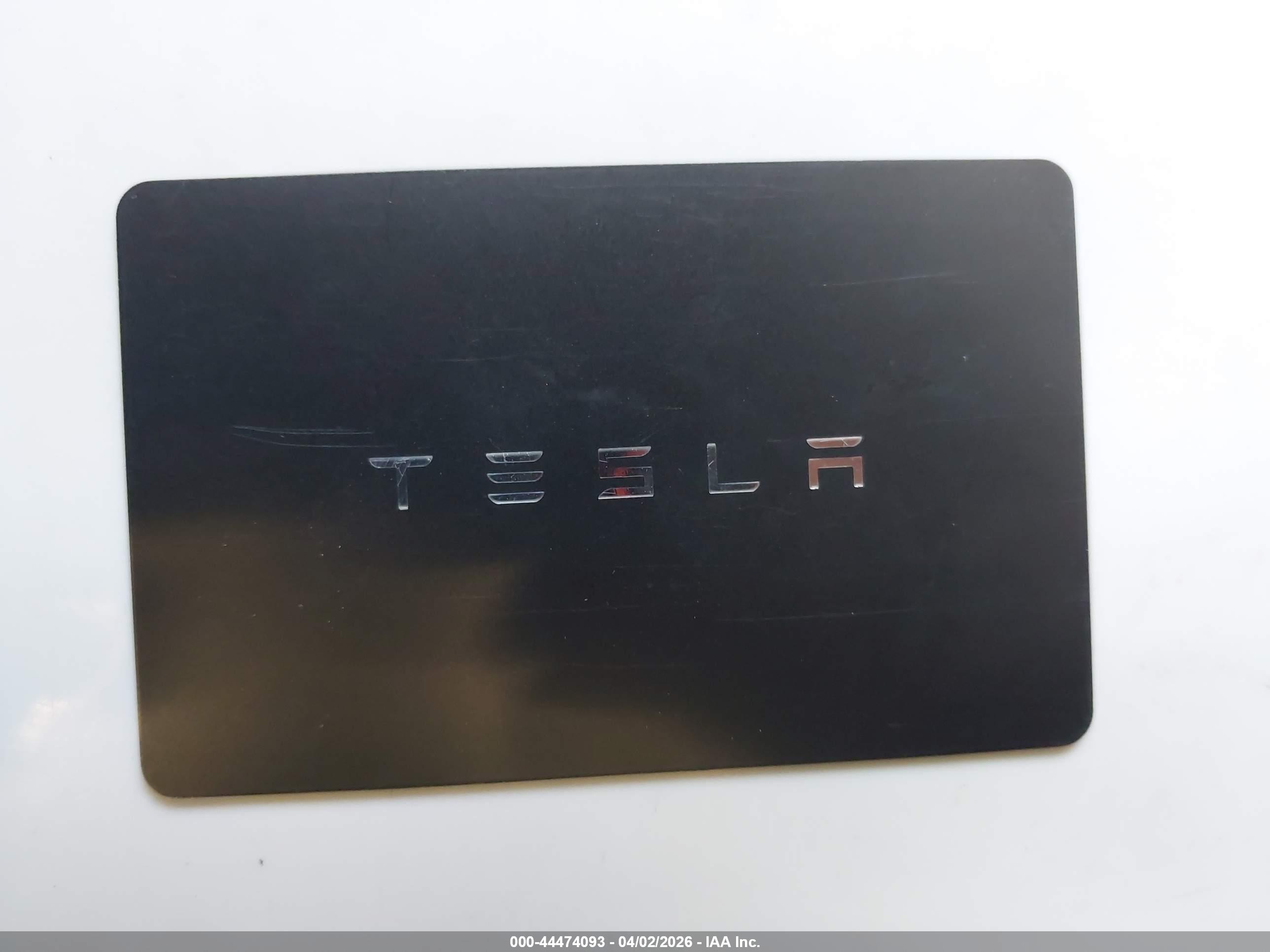 TESLA MODEL image 11
