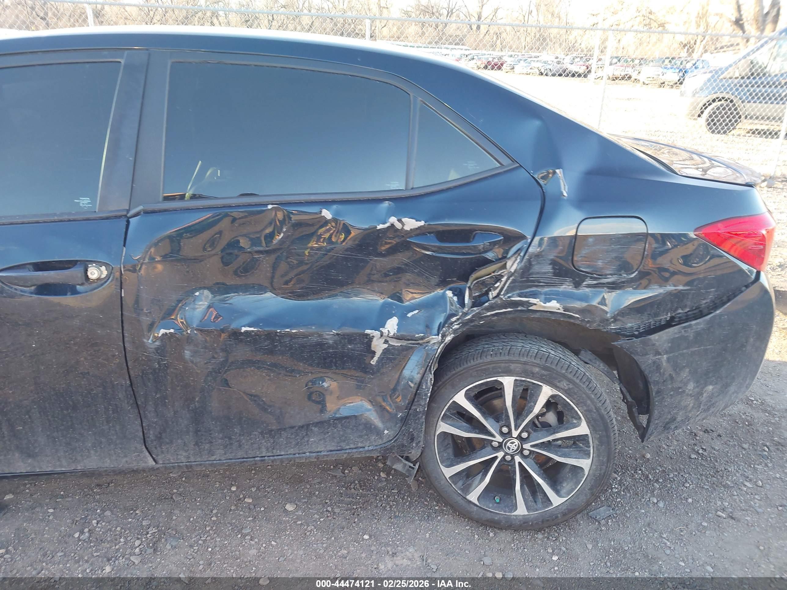 TOYOTA COROLLA image 6