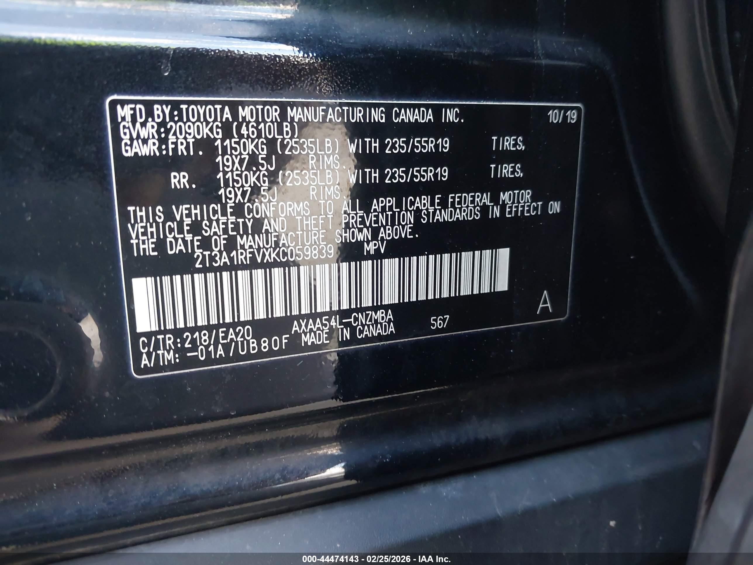 TOYOTA RAV4 image 9