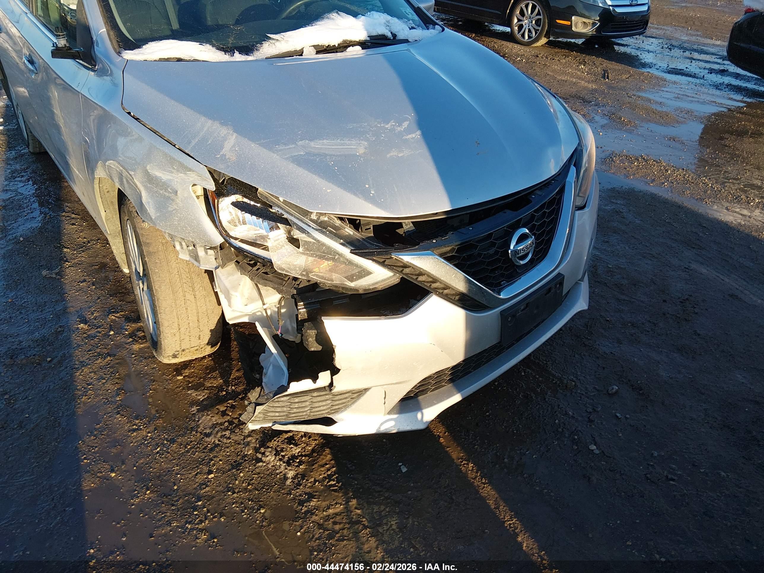 NISSAN SENTRA image 6
