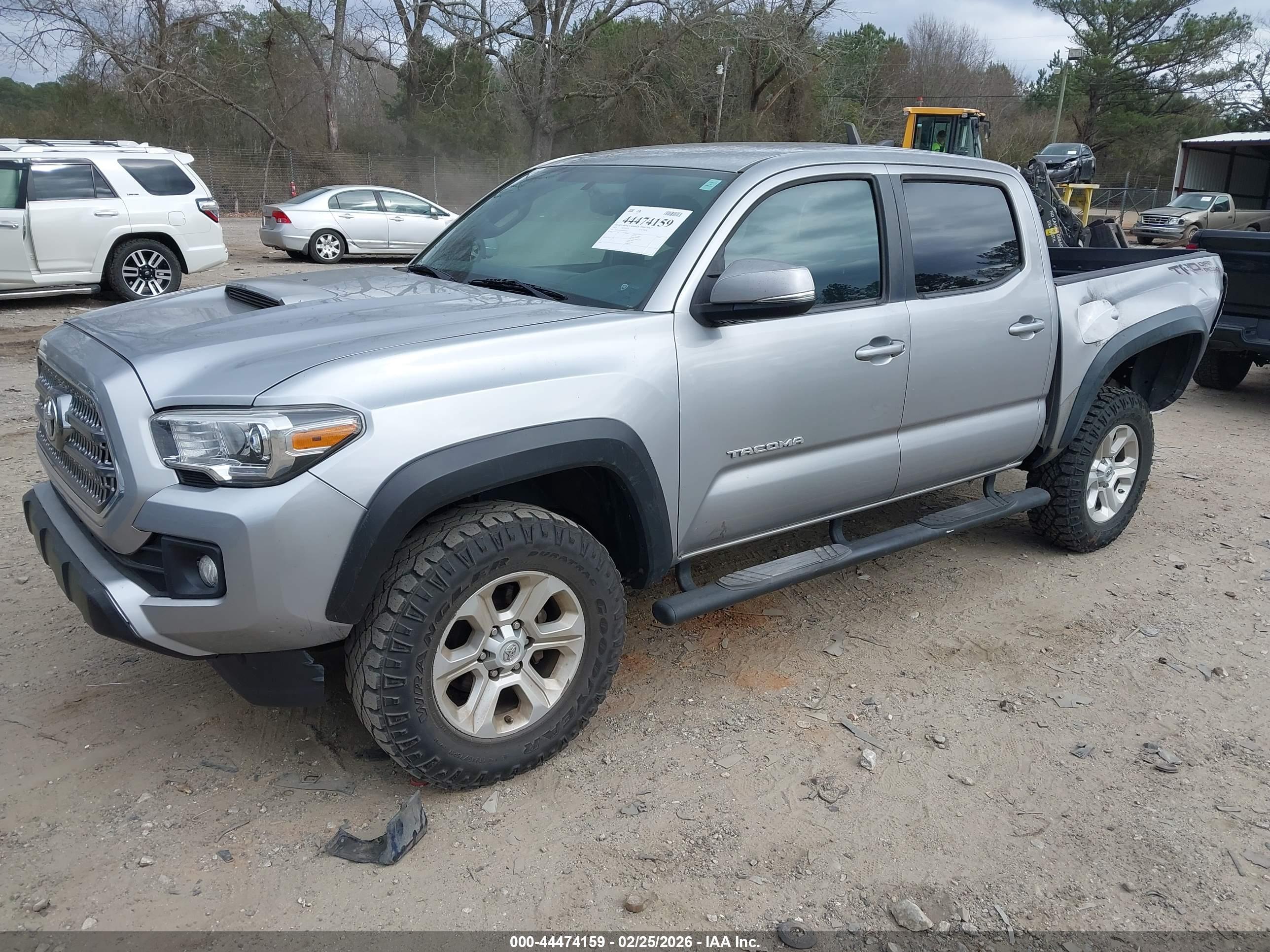 TOYOTA TACOMA image 2