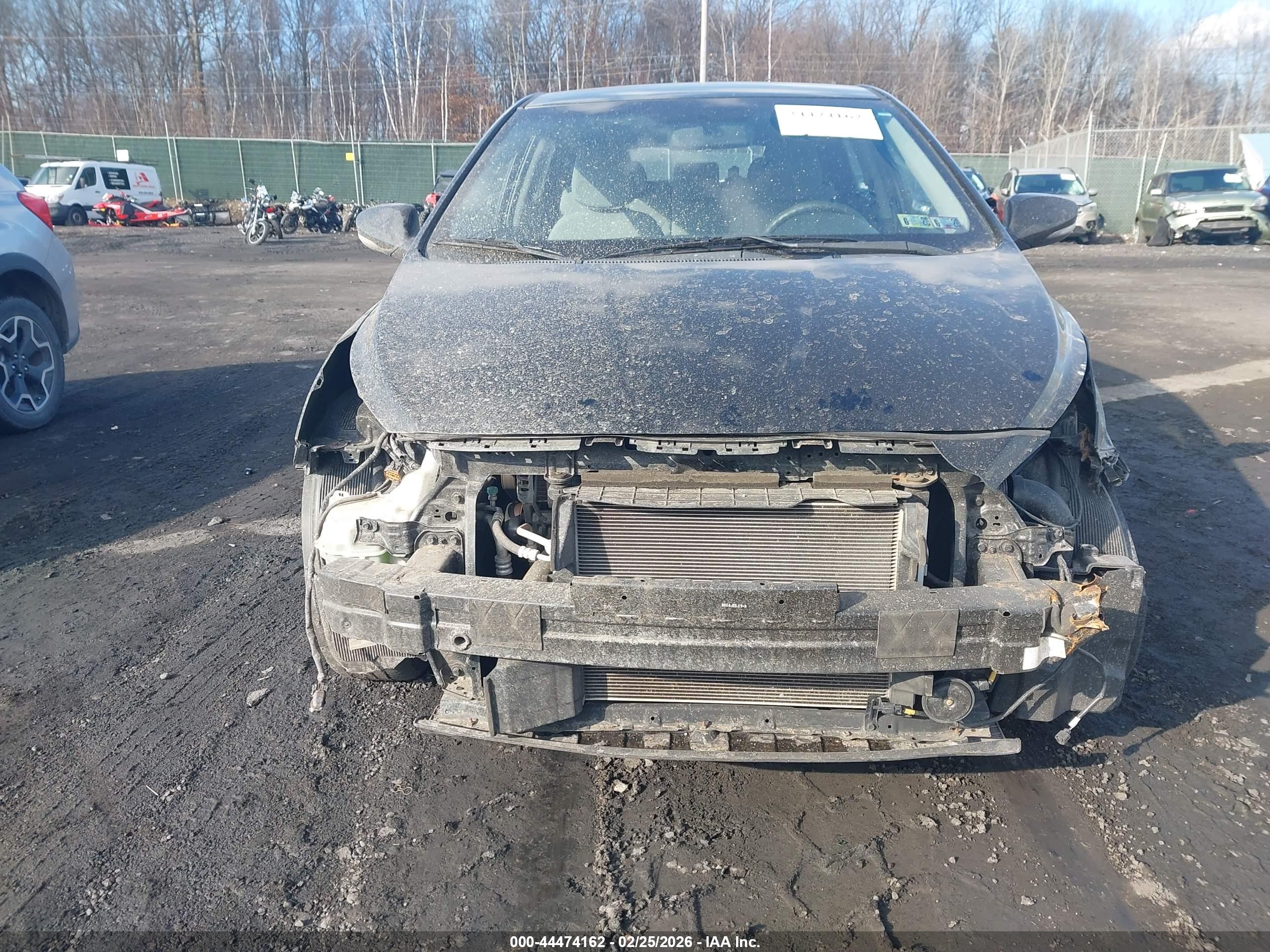 HYUNDAI ACCENT image 6