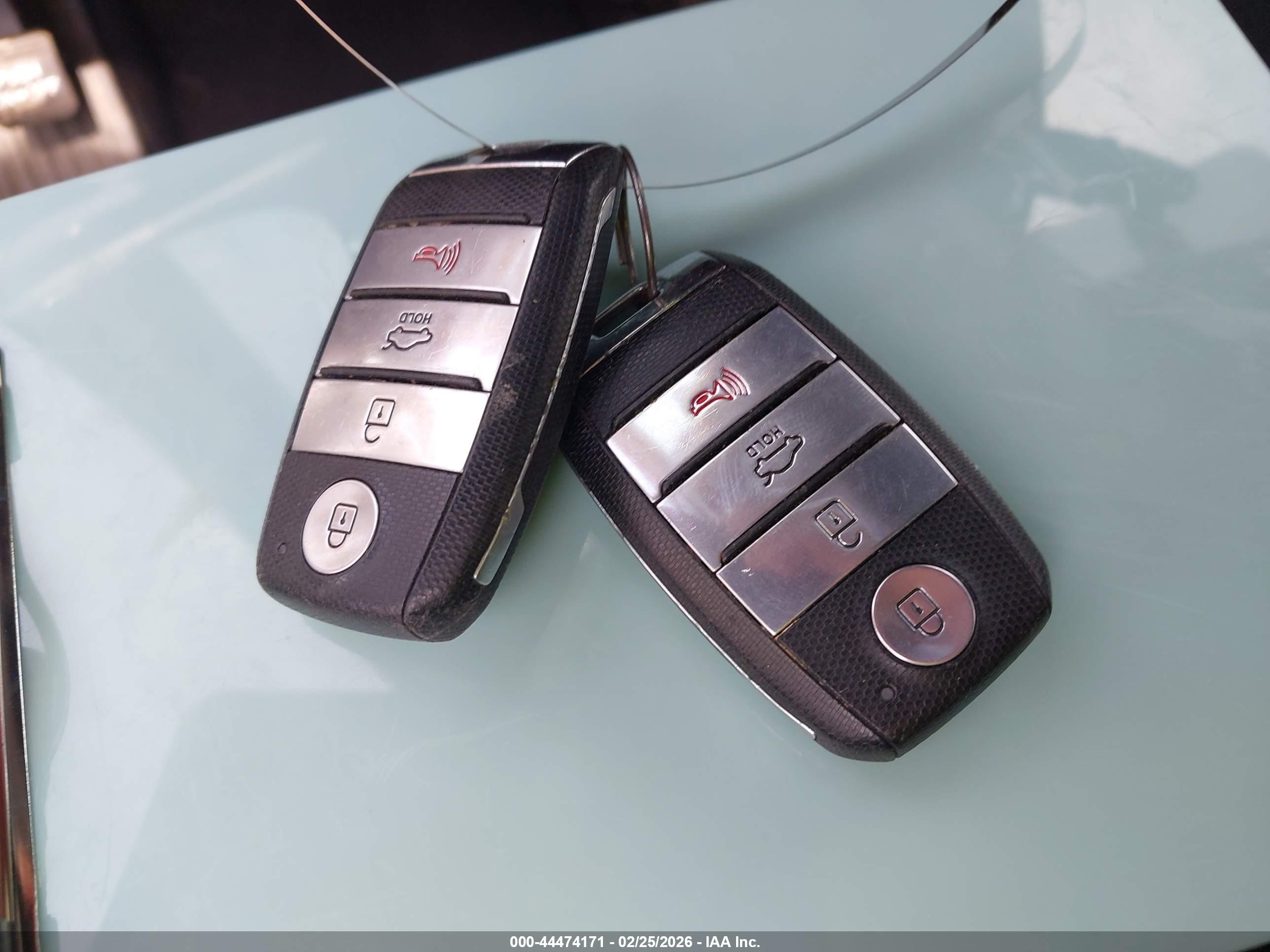 KIA OPTIMA image 11