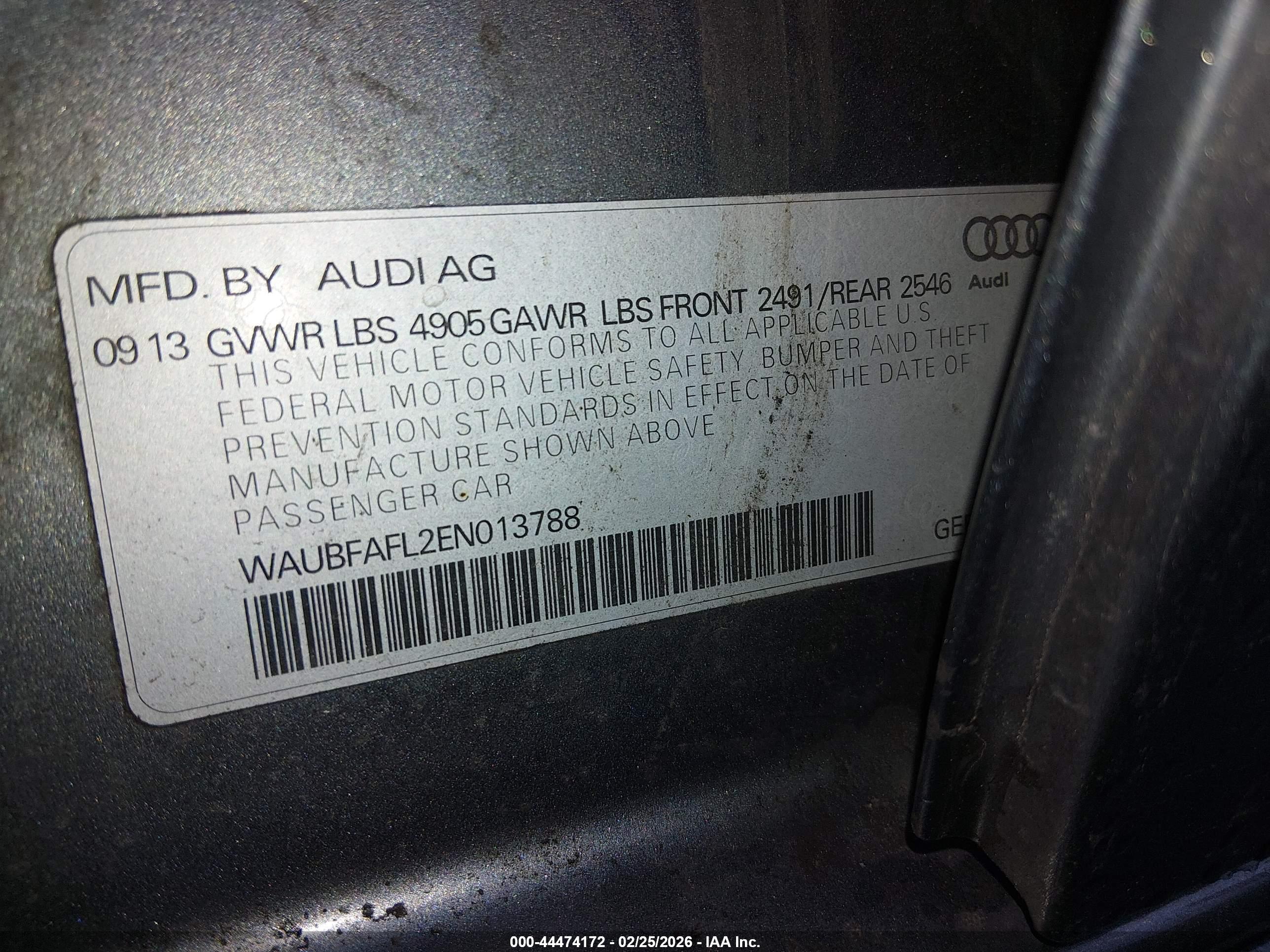 AUDI A4 image 9