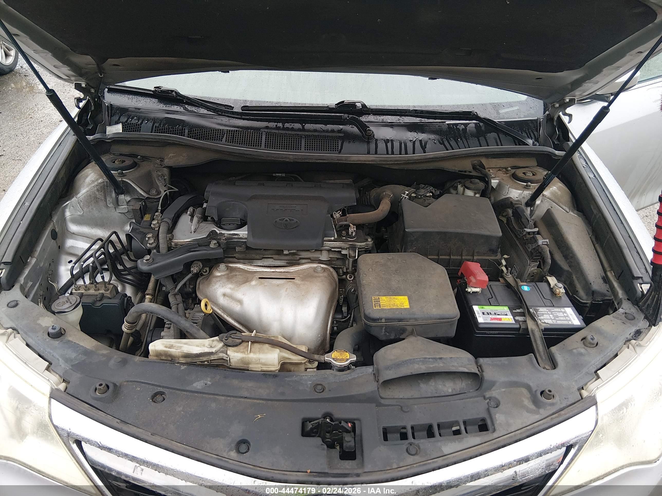 TOYOTA CAMRY image 10