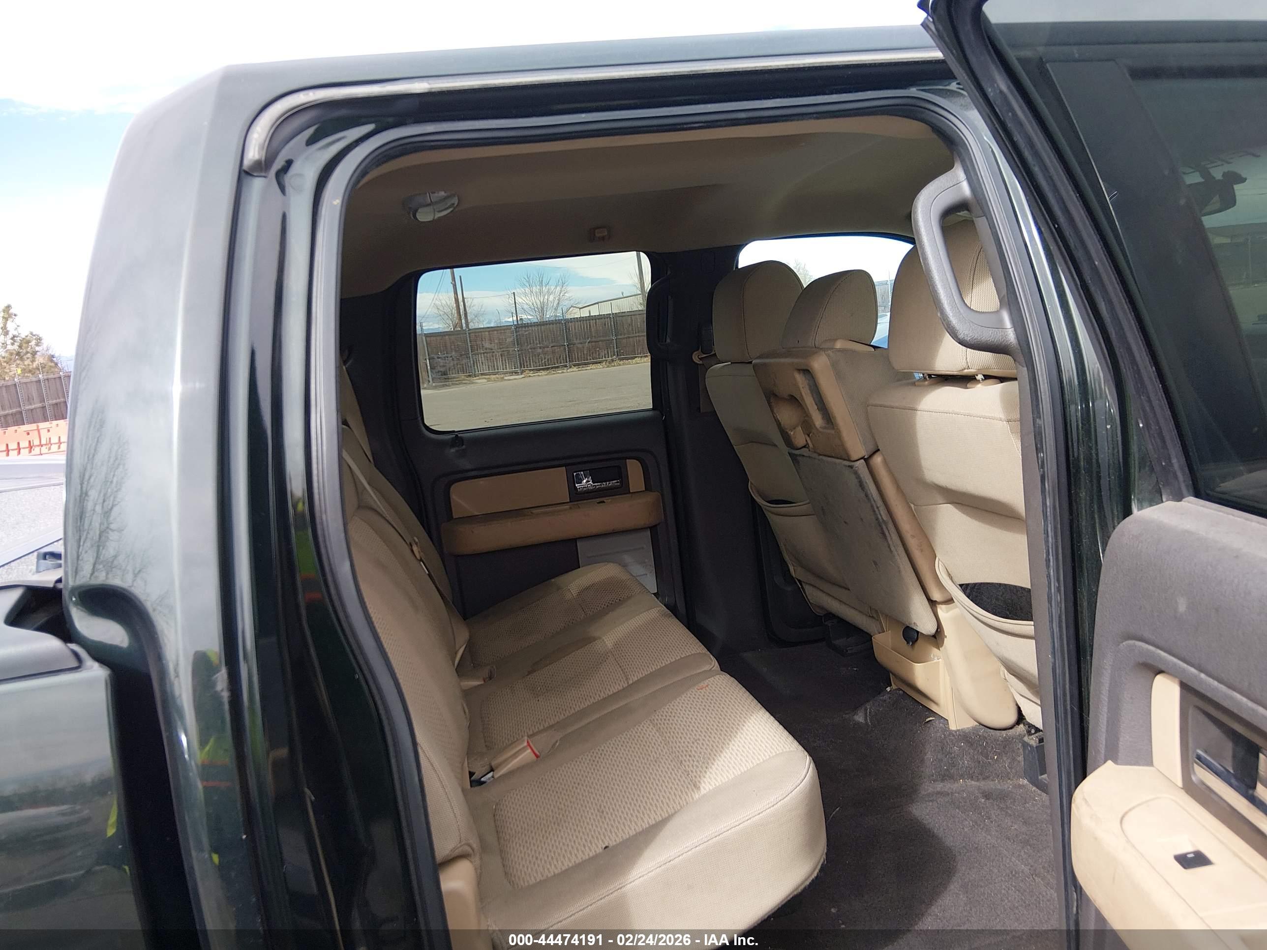FORD F-150 image 8