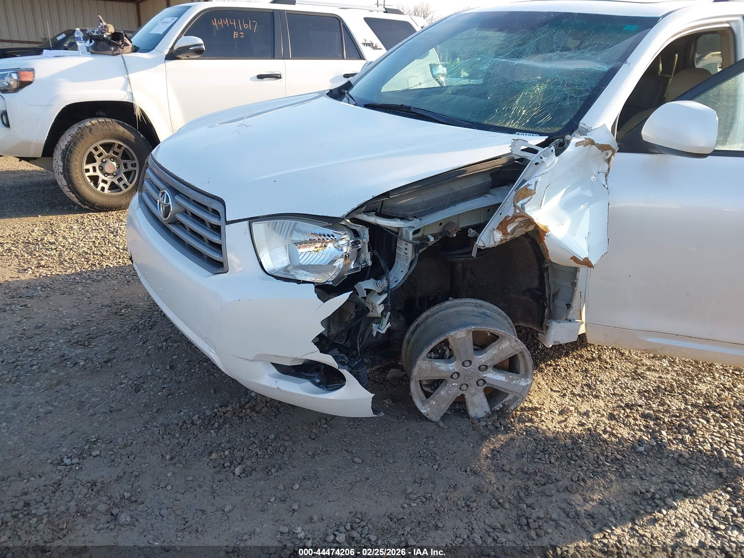 TOYOTA HIGHLANDER image 6