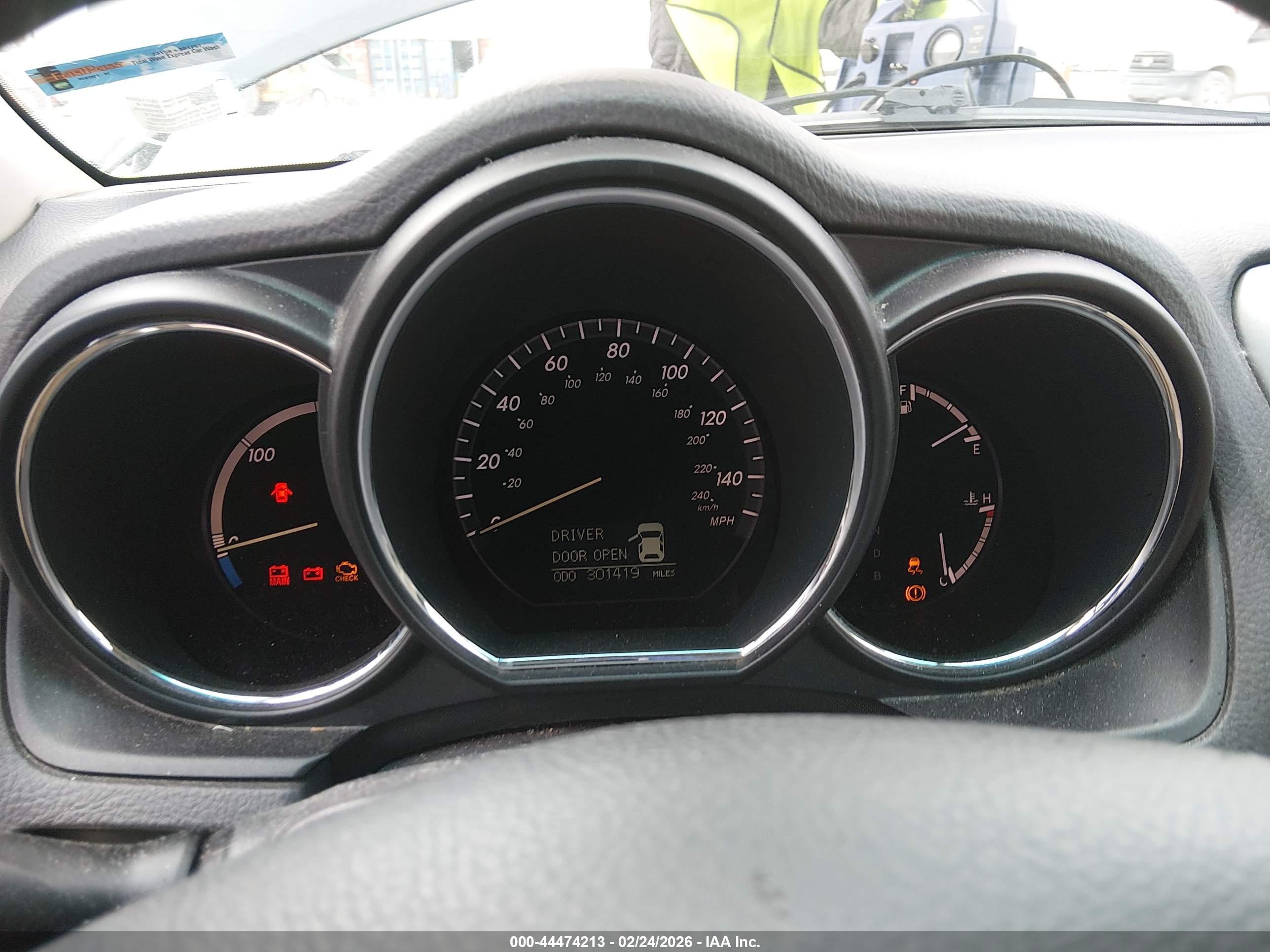 LEXUS RX image 7