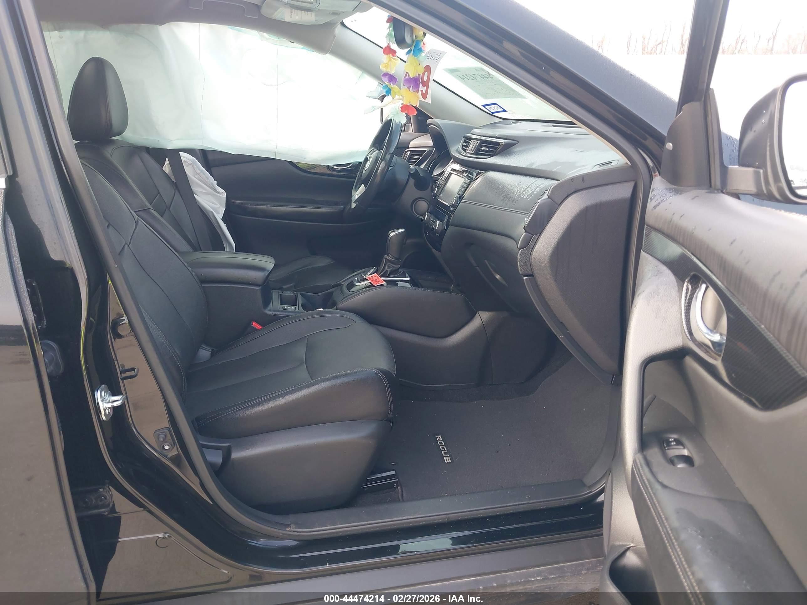 NISSAN ROGUE image 5