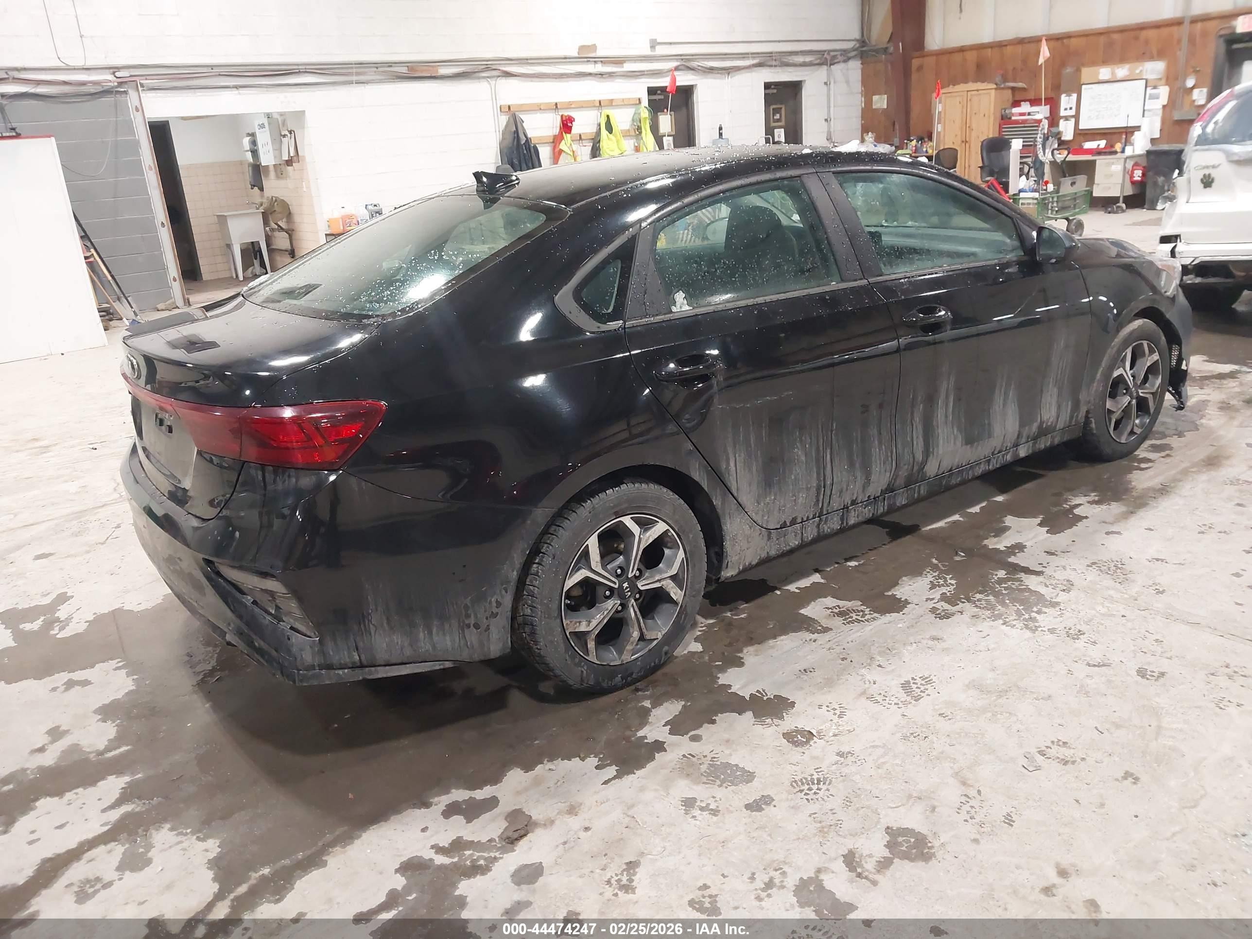 KIA FORTE image 4