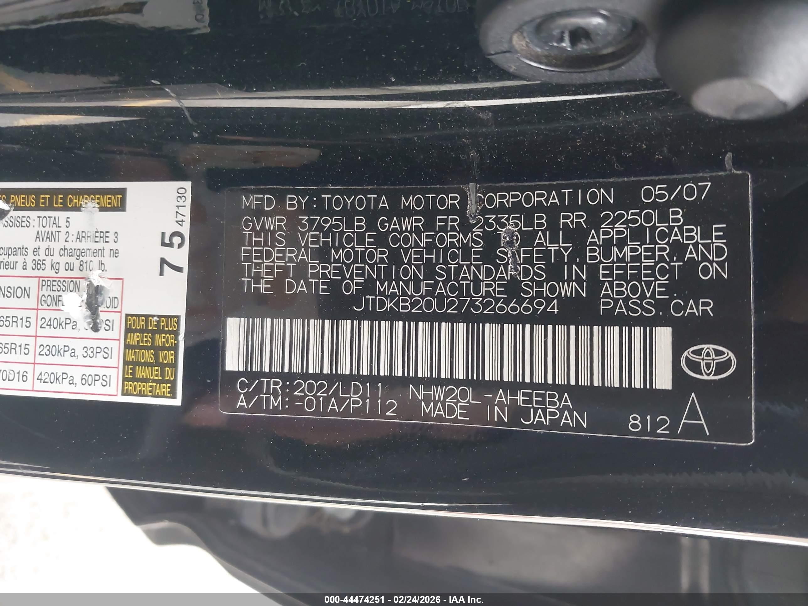 TOYOTA PRIUS image 9