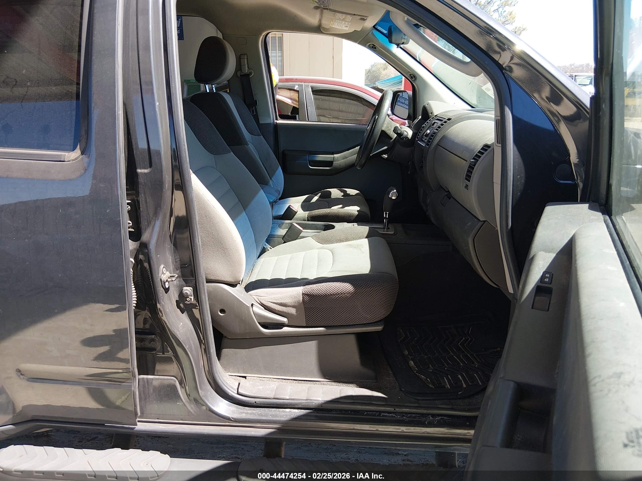 NISSAN XTERRA image 5