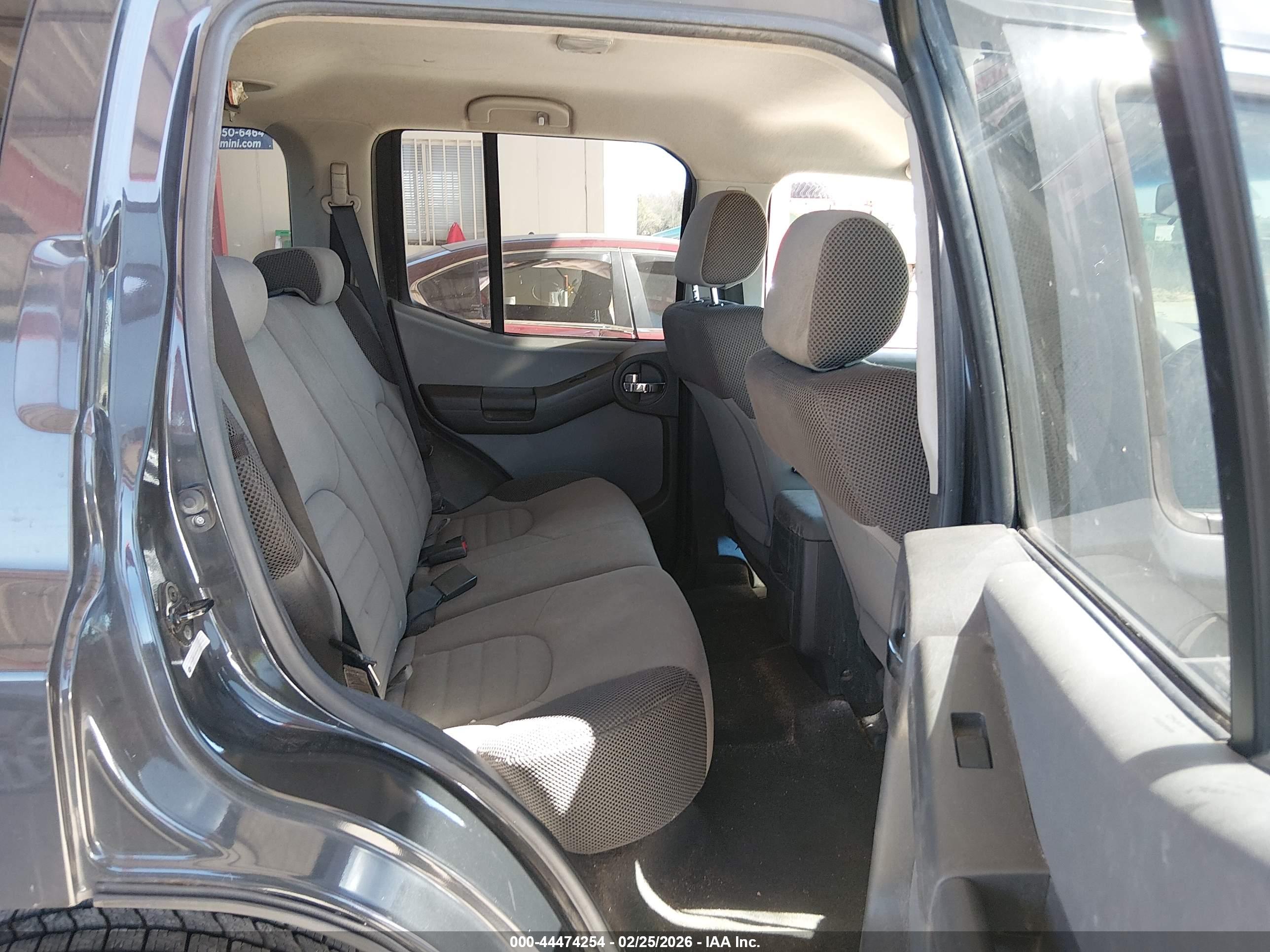 NISSAN XTERRA image 8