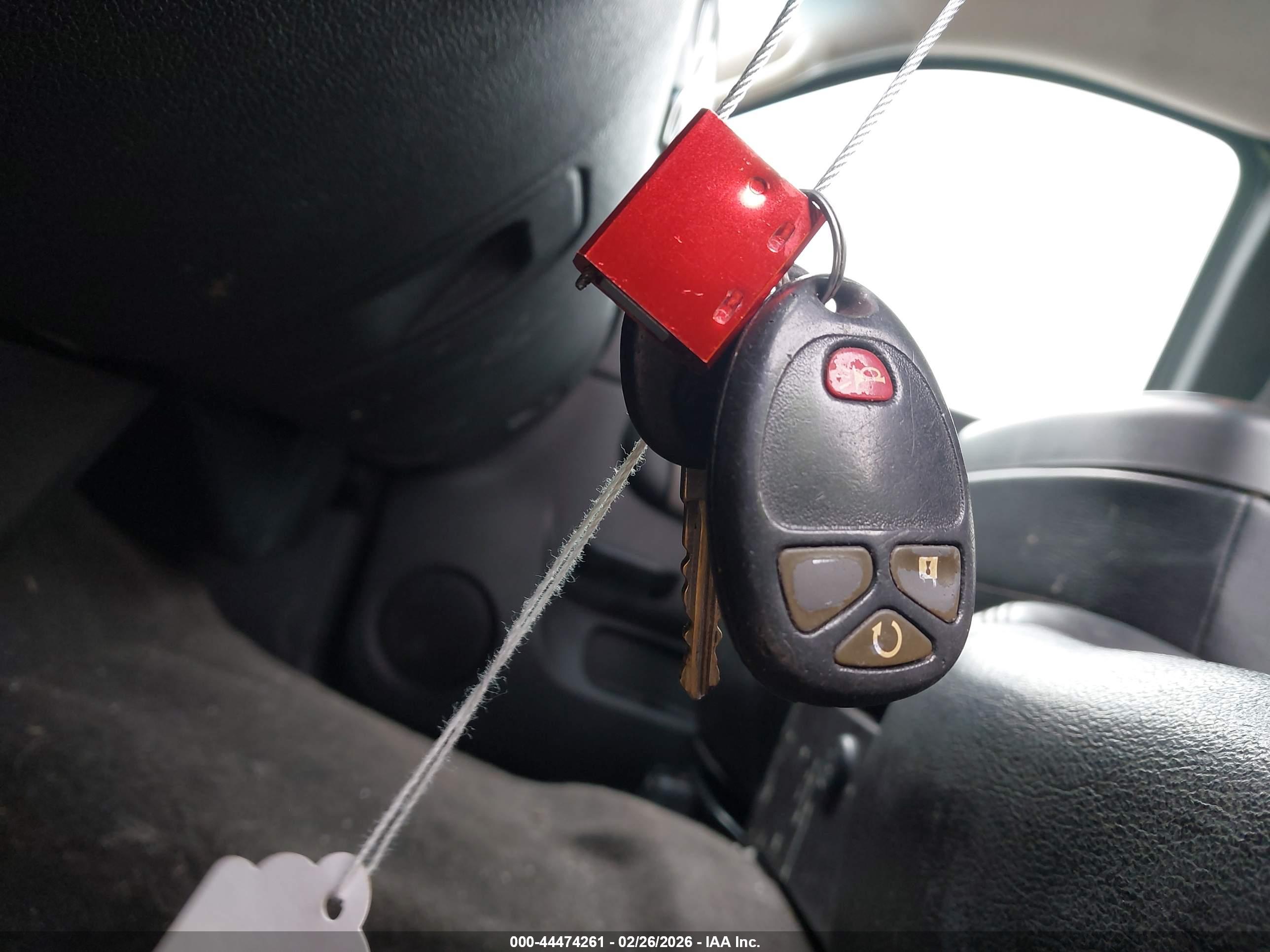 CHEVROLET SILVERADO image 11