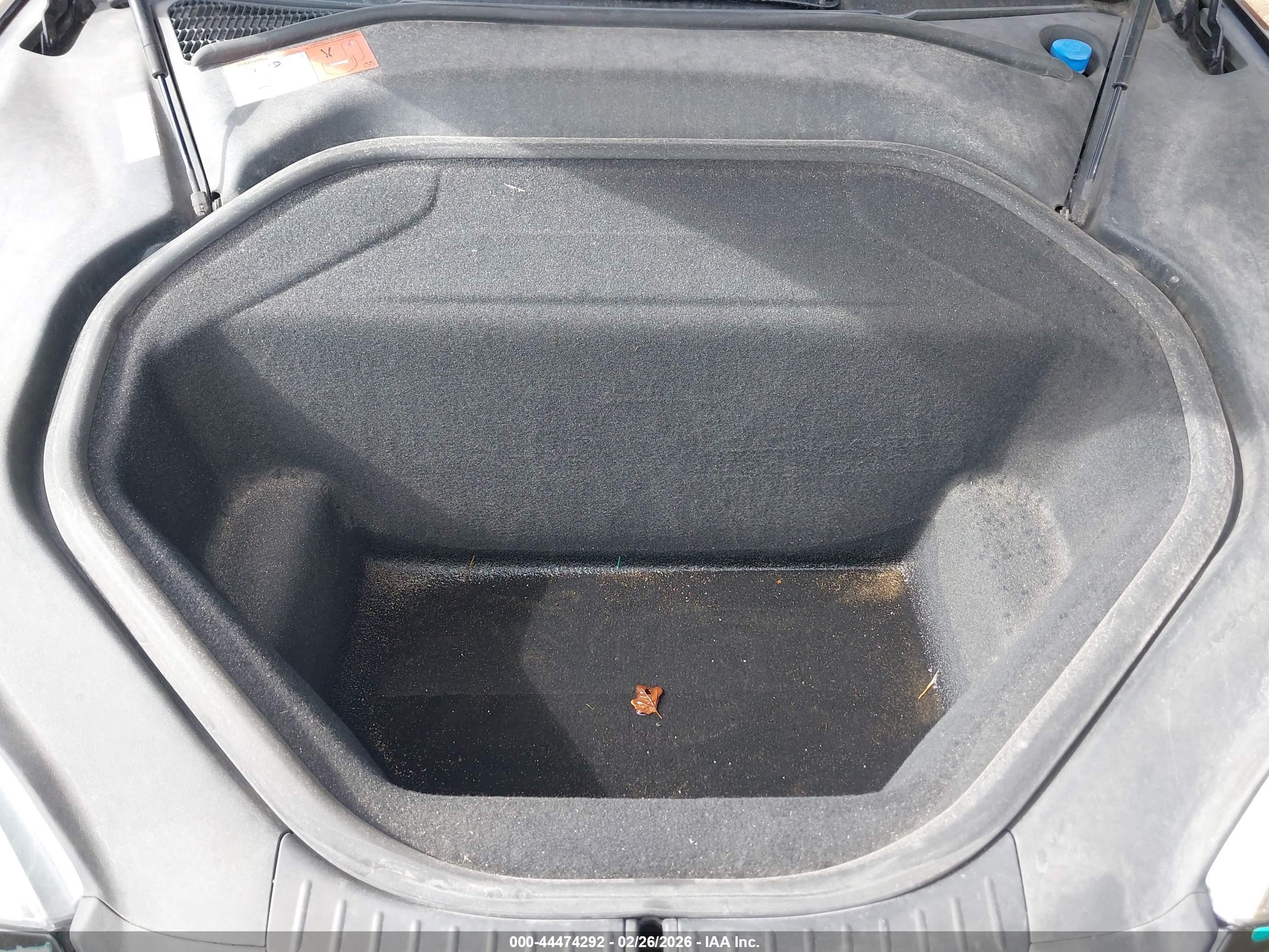 TESLA MODEL image 10