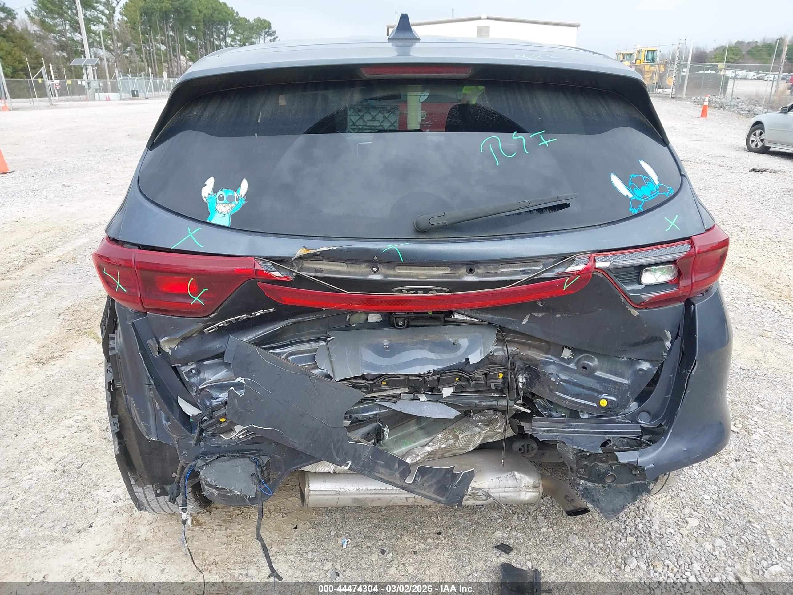 KIA SPORTAGE image 6