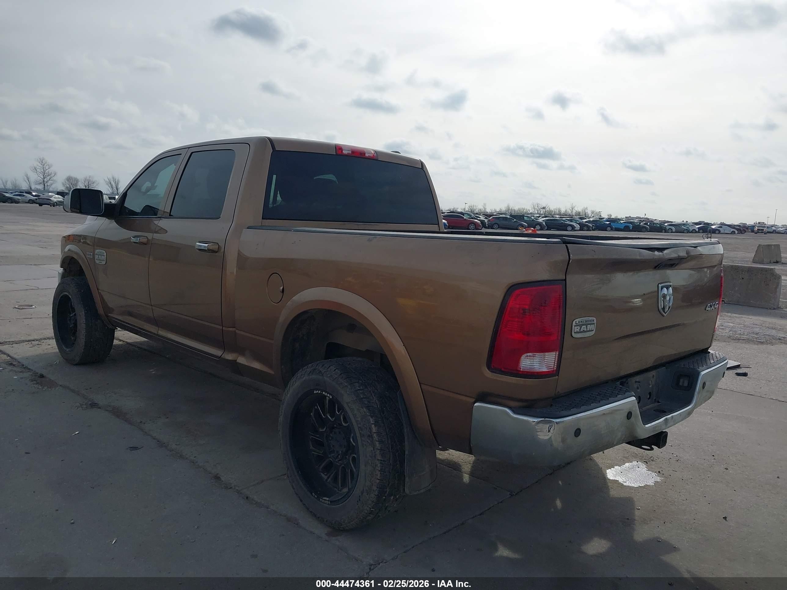 RAM 2500 image 3
