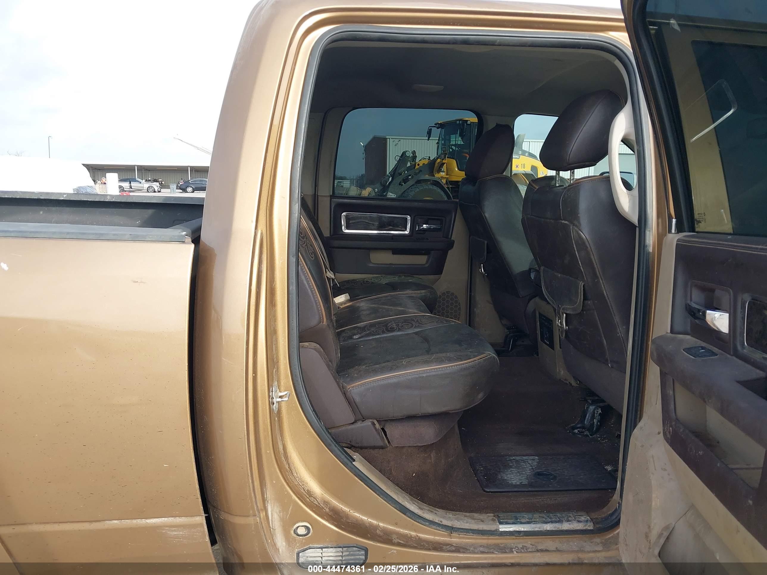 RAM 2500 image 8