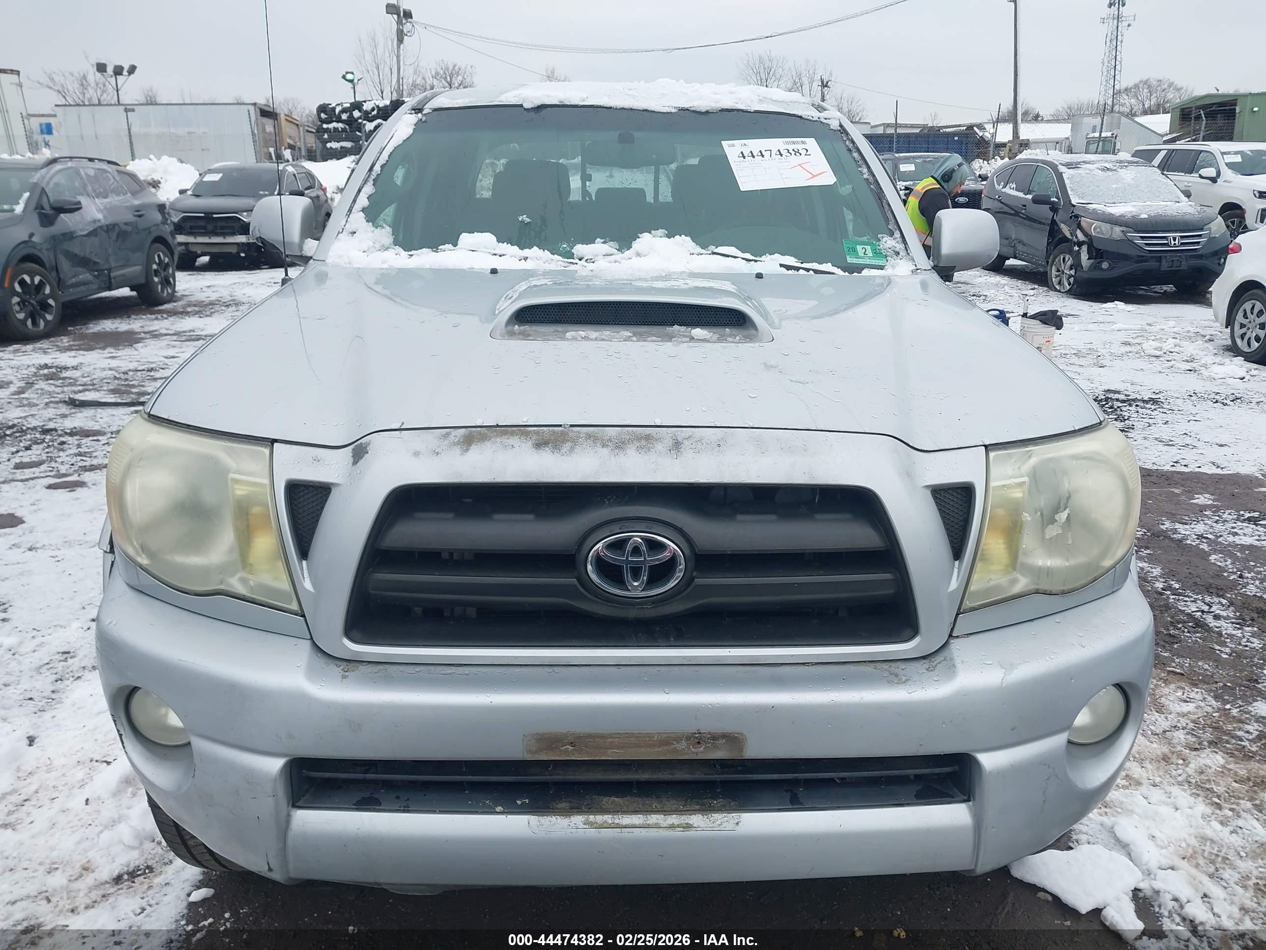 TOYOTA TACOMA image 6