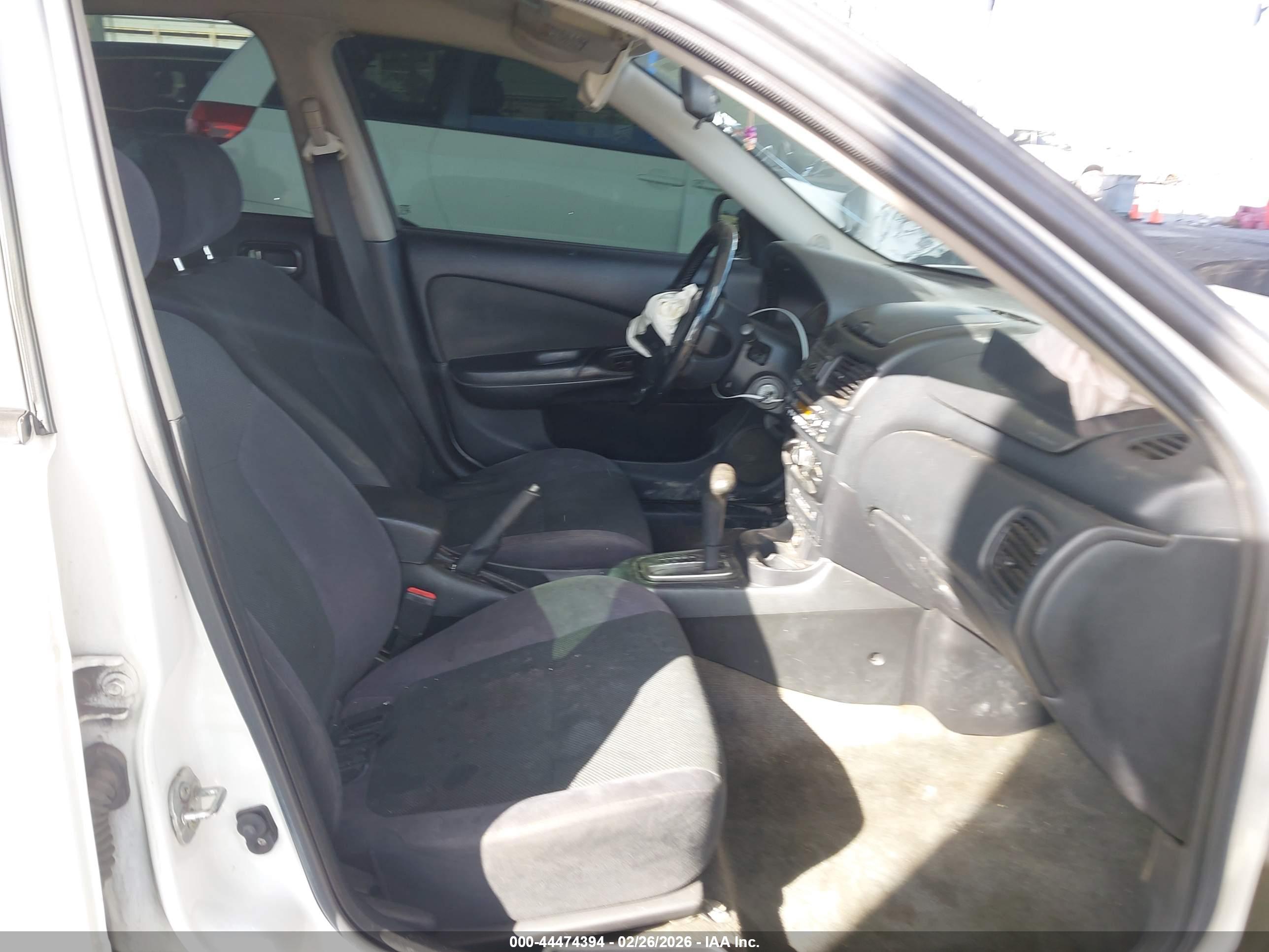 NISSAN SENTRA image 5