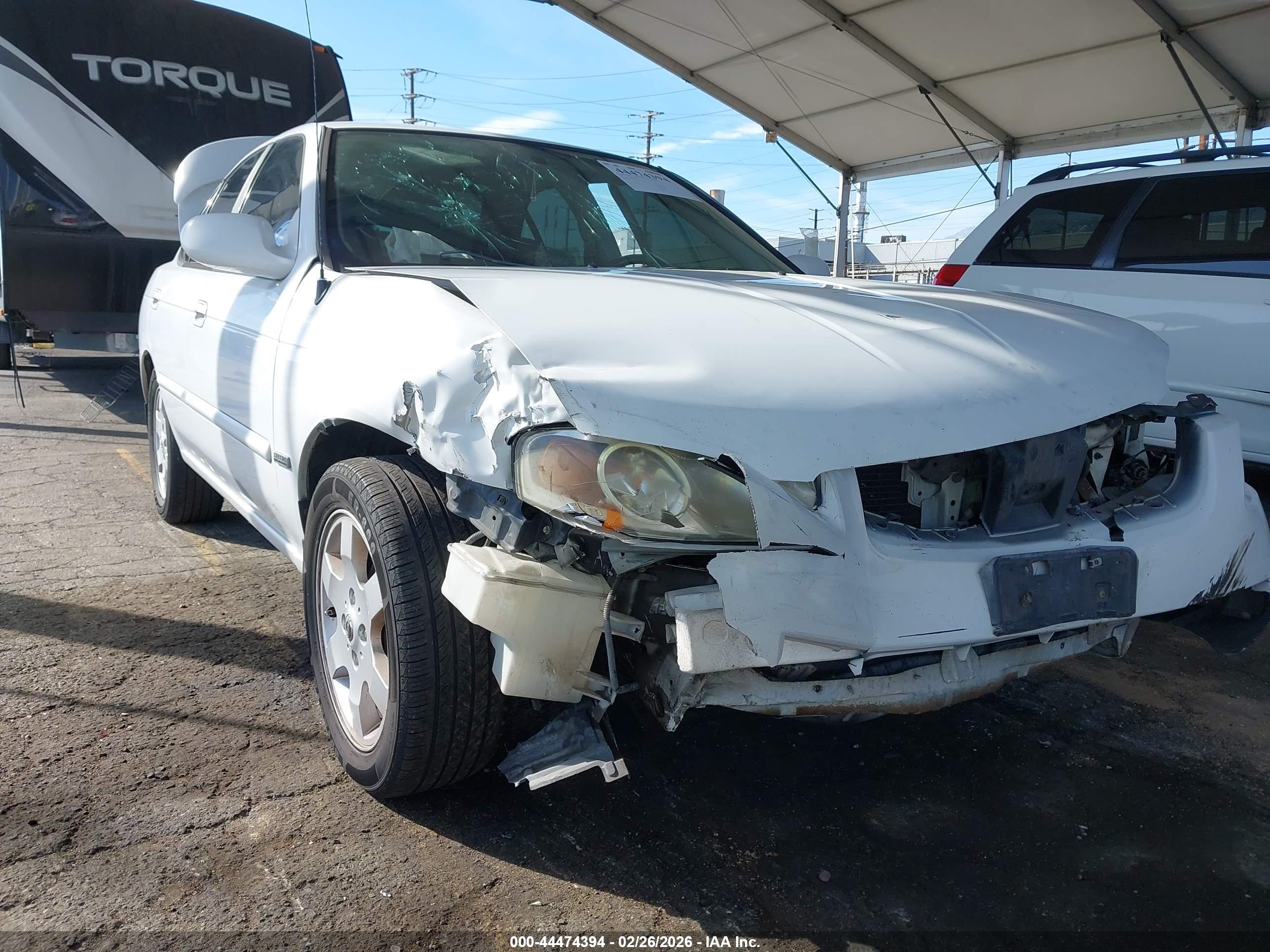 NISSAN SENTRA image 6