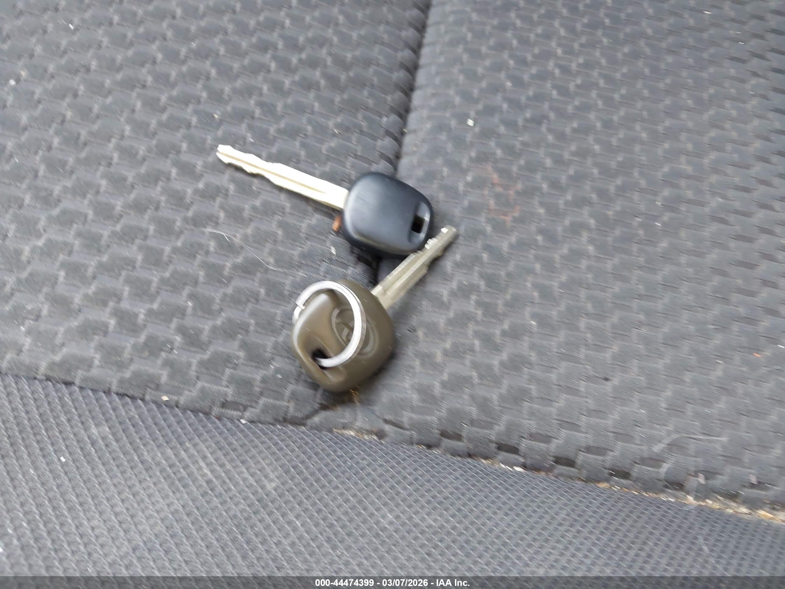 TOYOTA MATRIX image 11