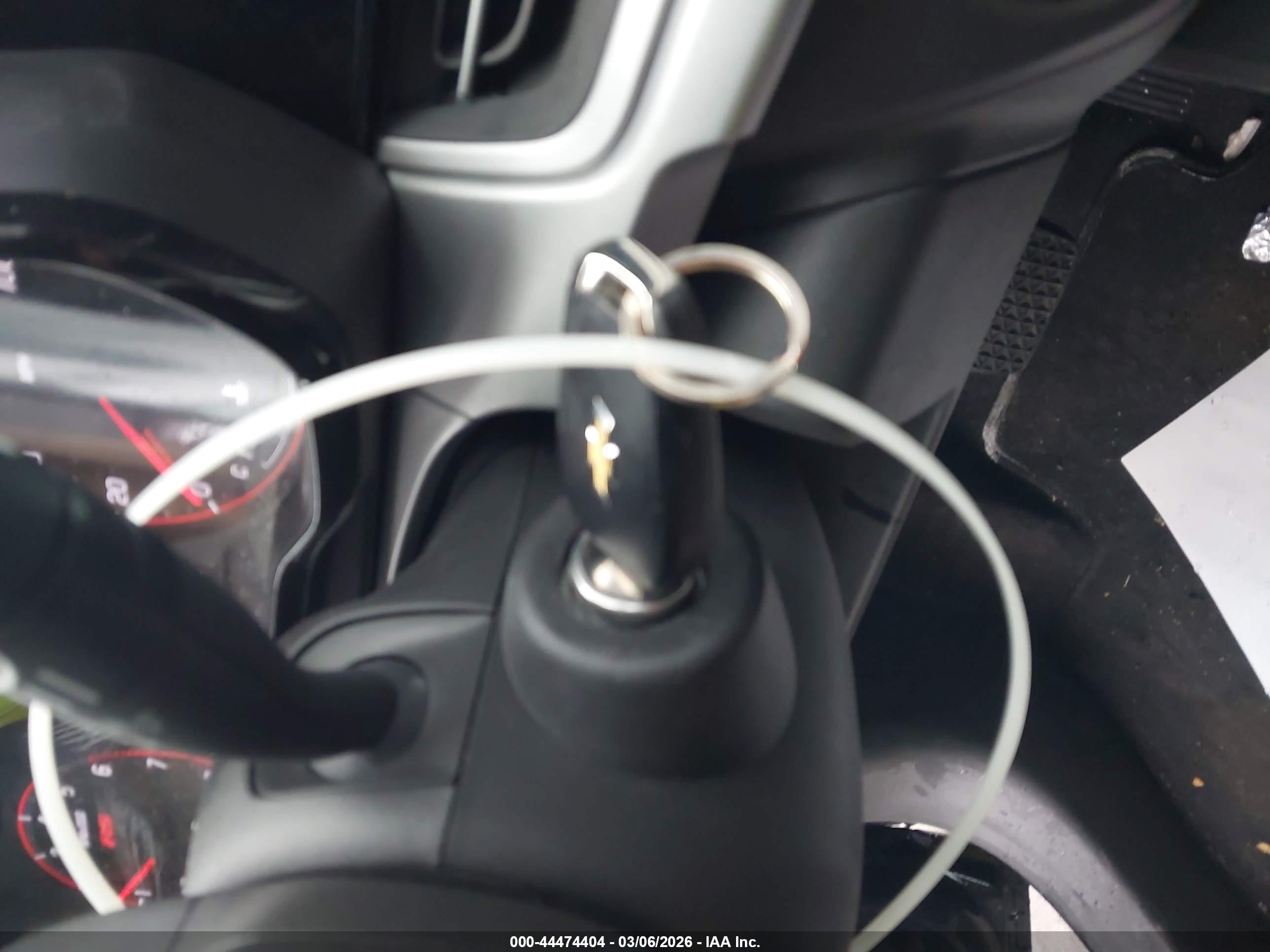 CHEVROLET TRAX image 11