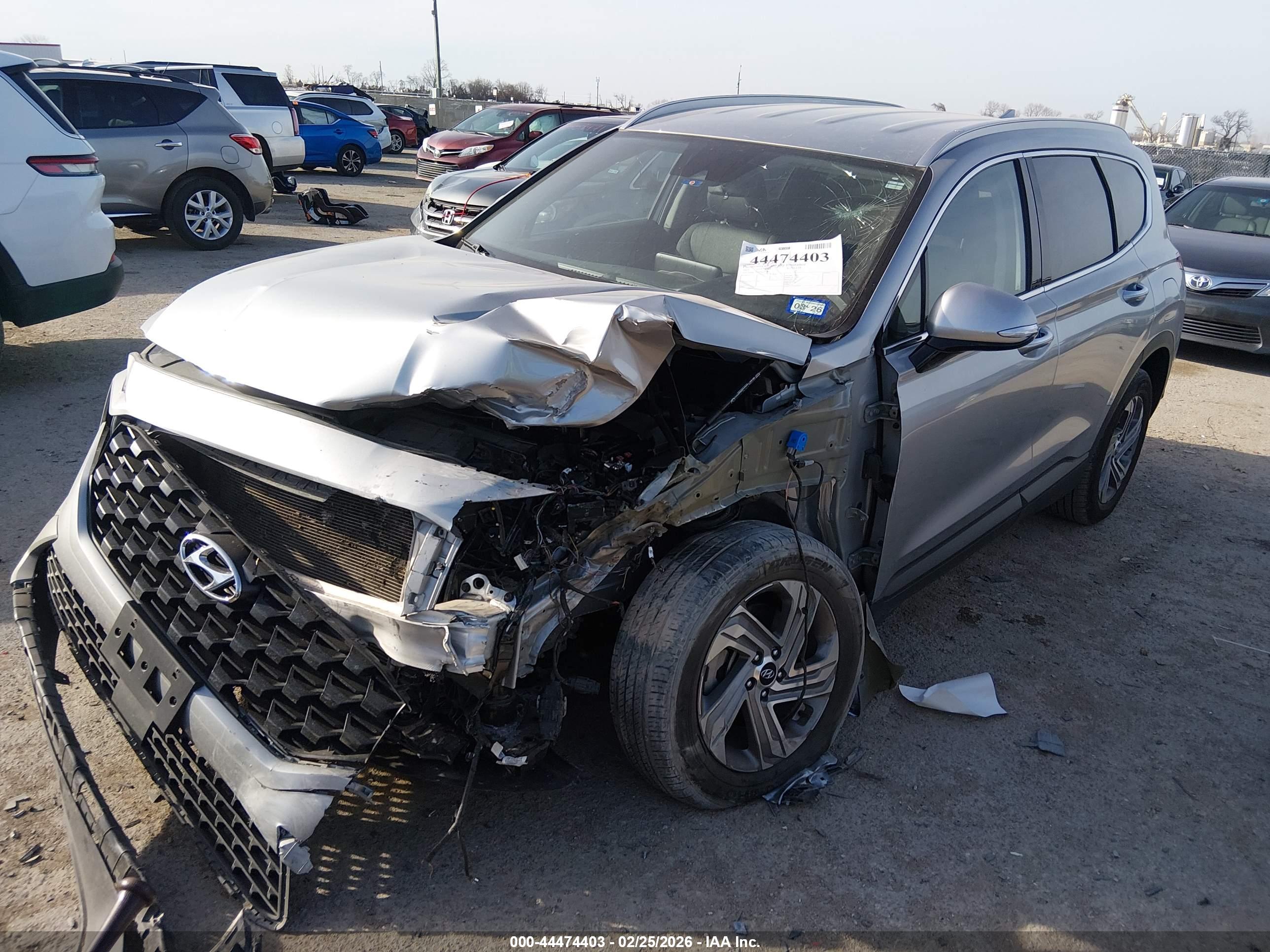 HYUNDAI SANTA image 2