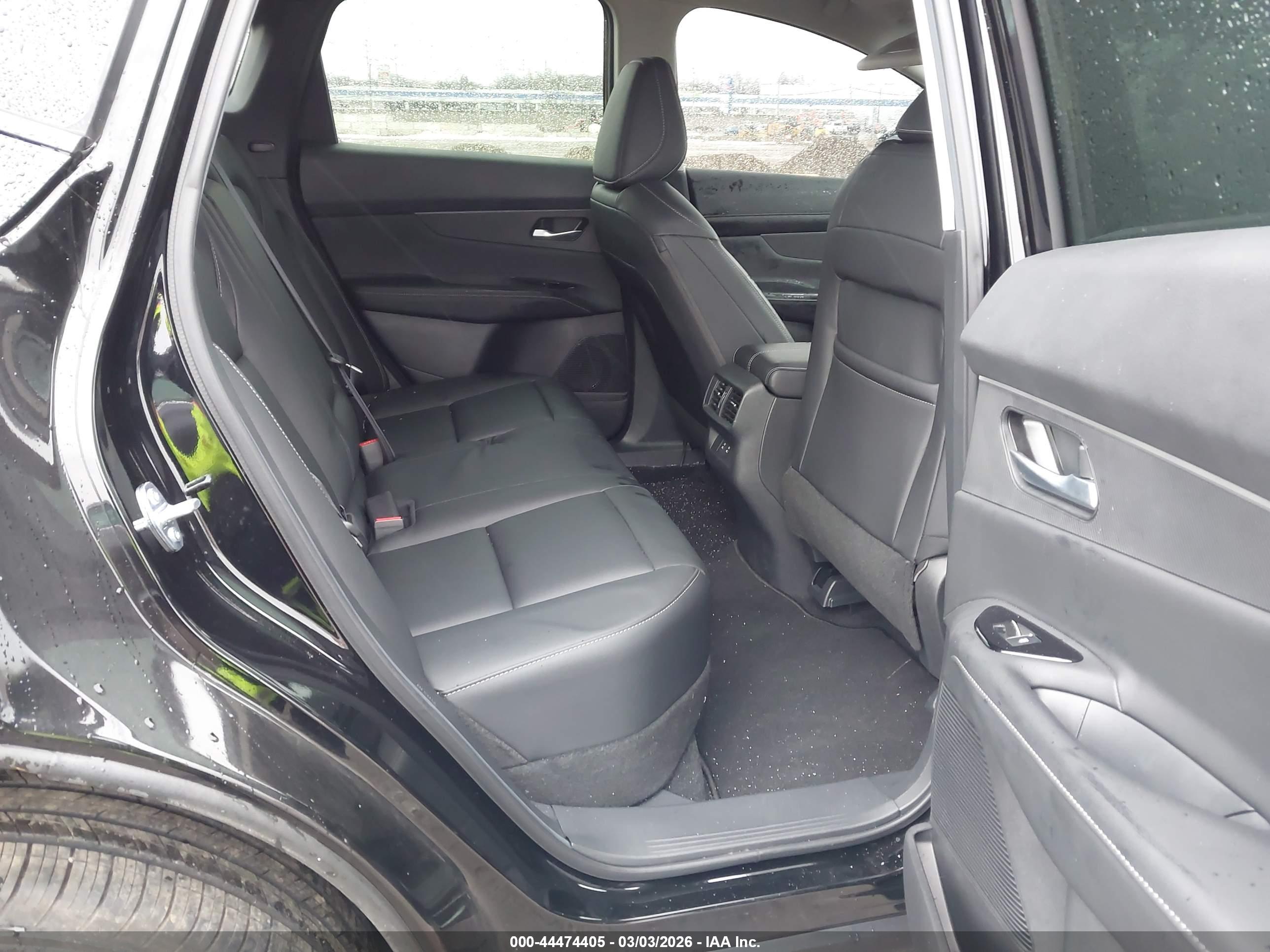 NISSAN MURANO image 8