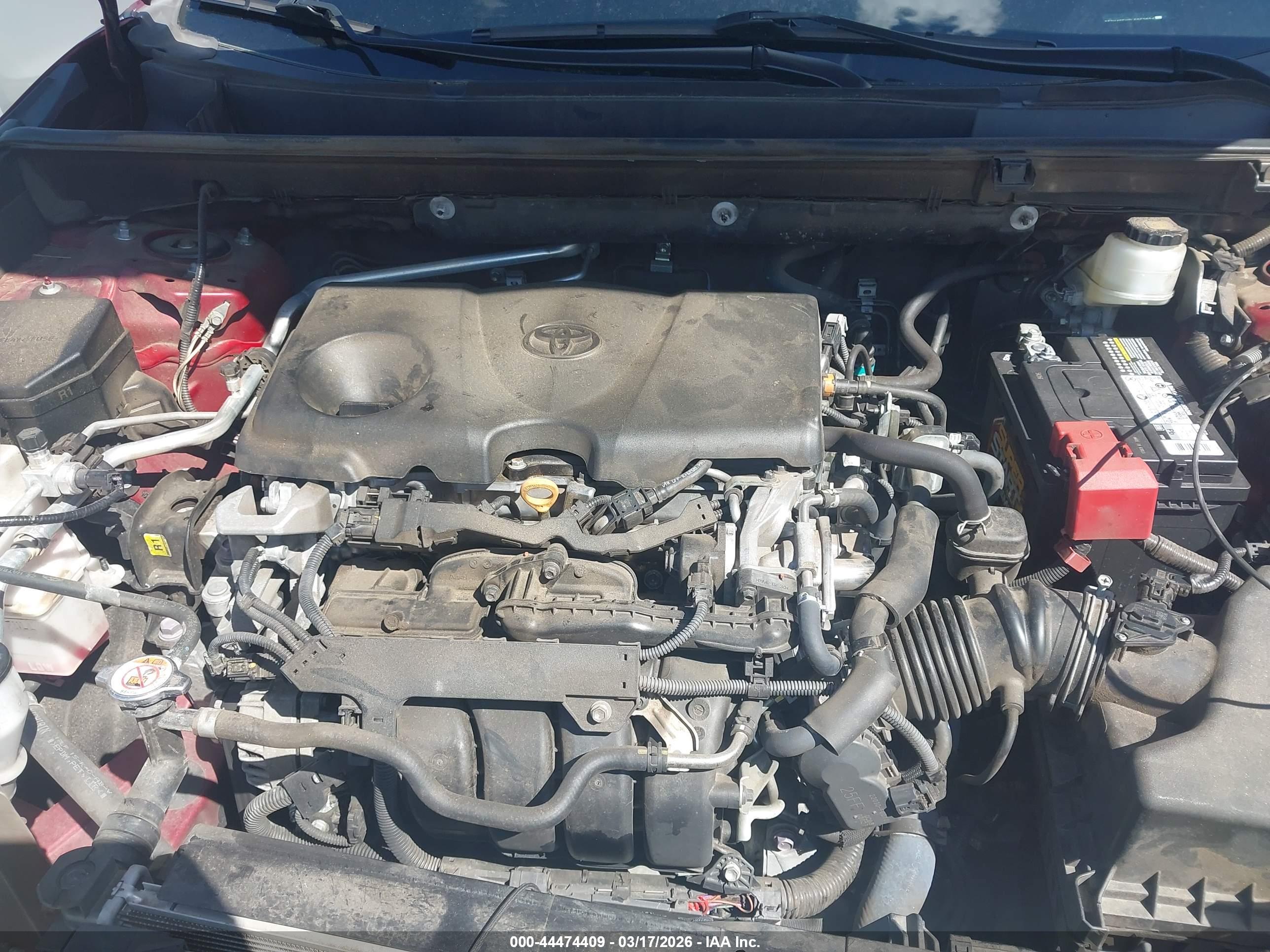 TOYOTA RAV4 image 10