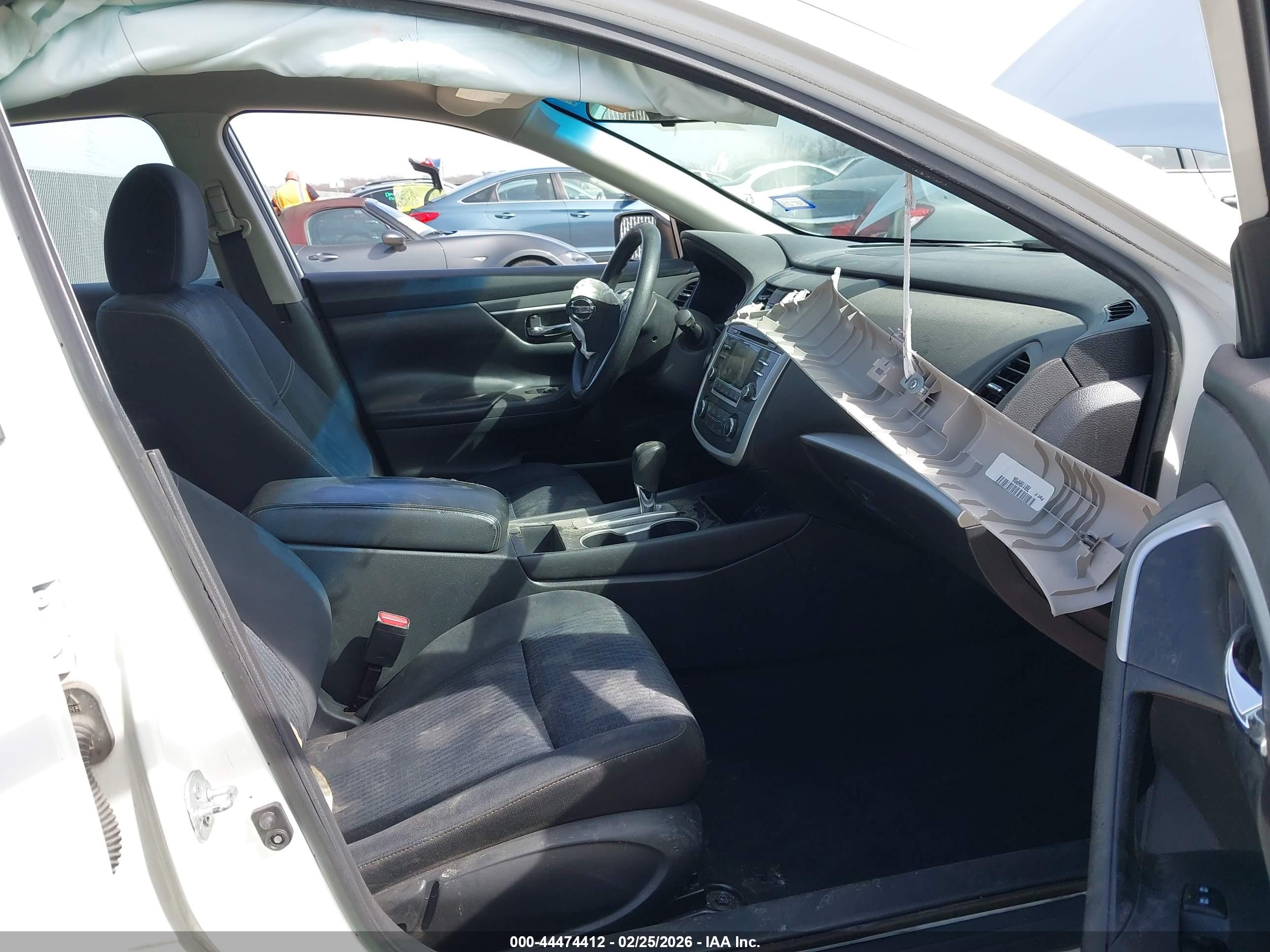 NISSAN ALTIMA image 5