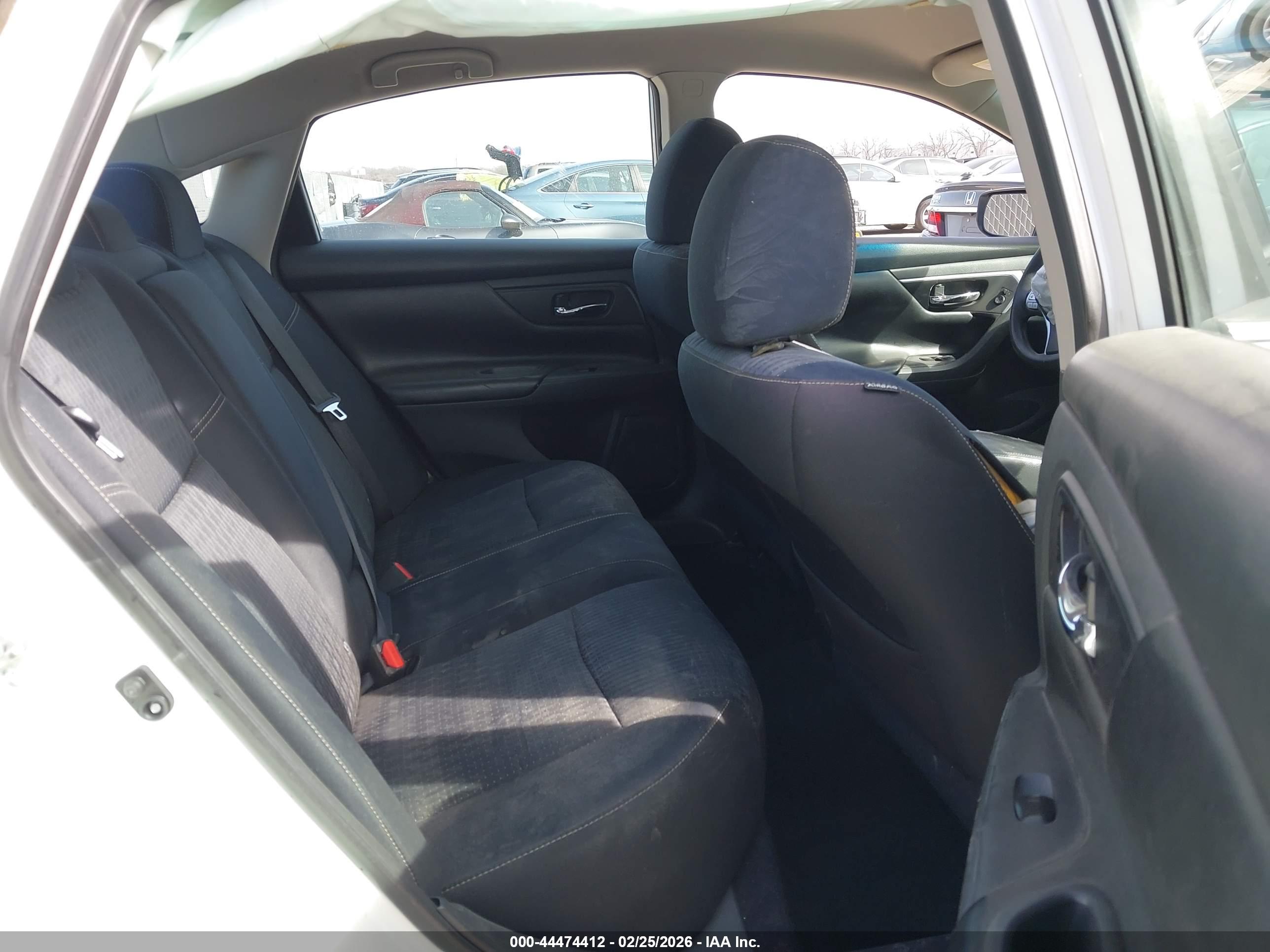 NISSAN ALTIMA image 8