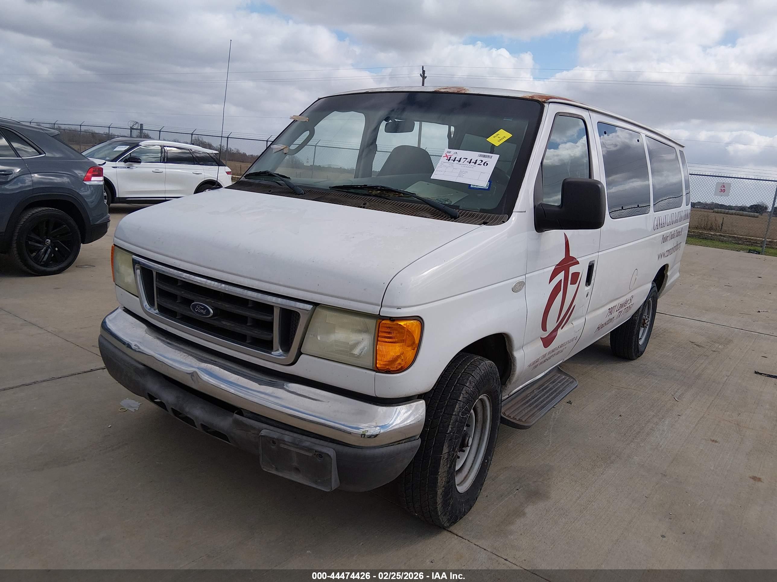 FORD E-350 image 2