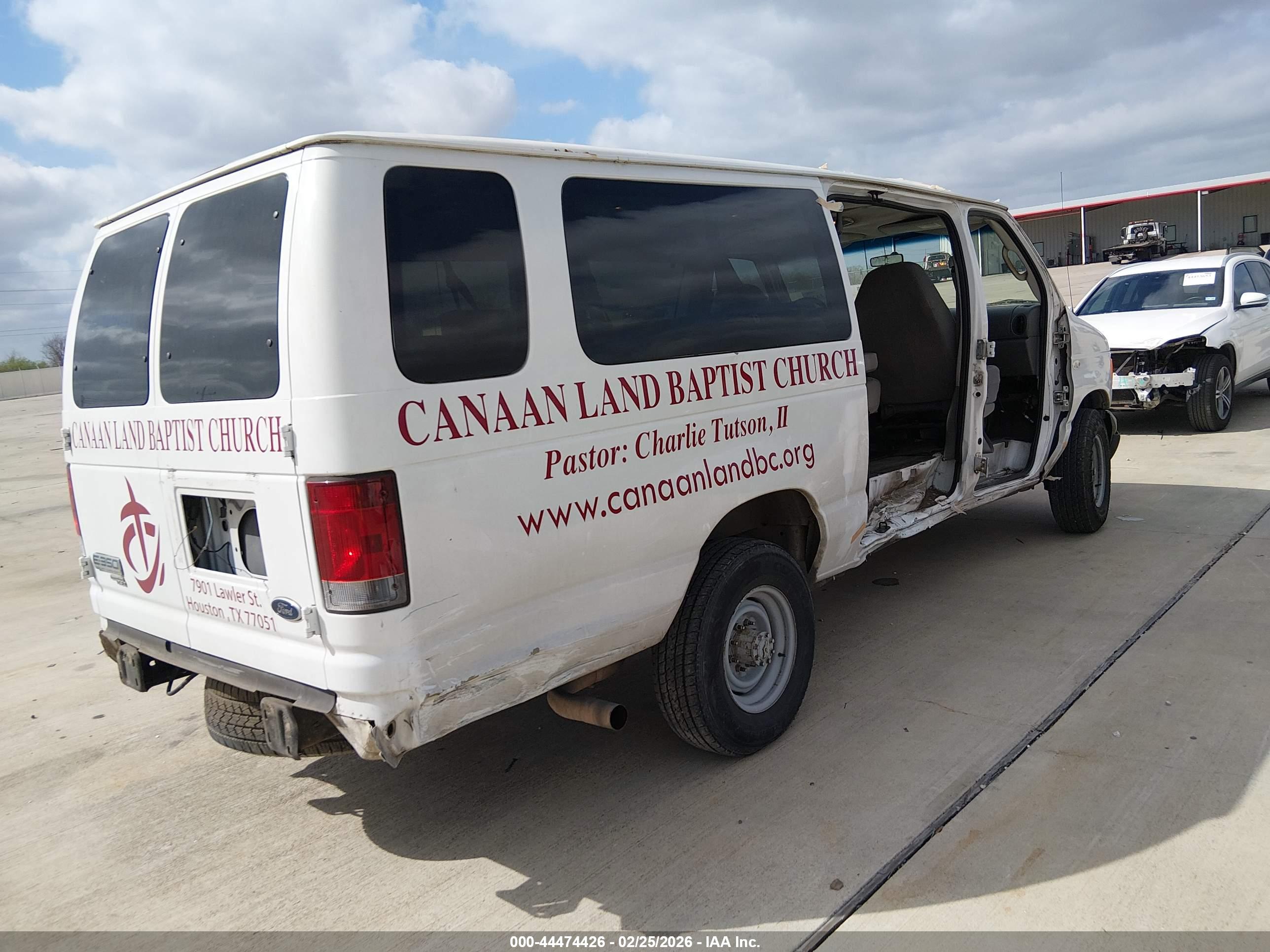 FORD E-350 image 4