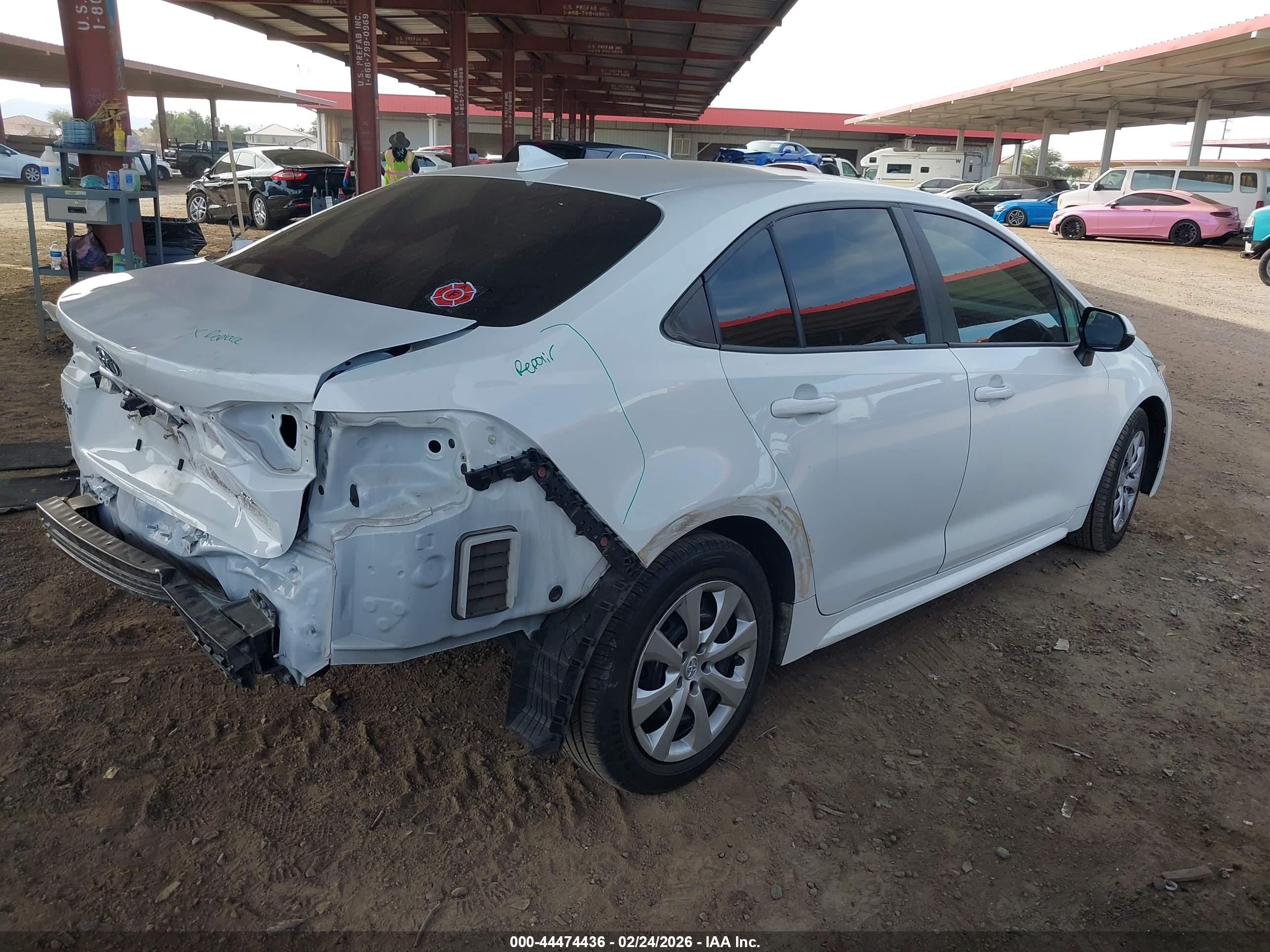 TOYOTA COROLLA image 4