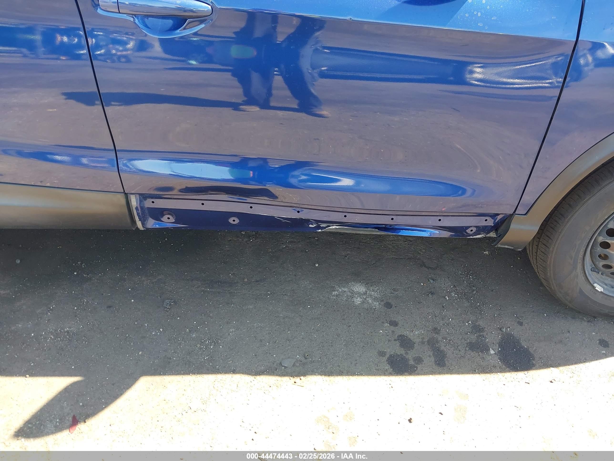NISSAN ROGUE image 6