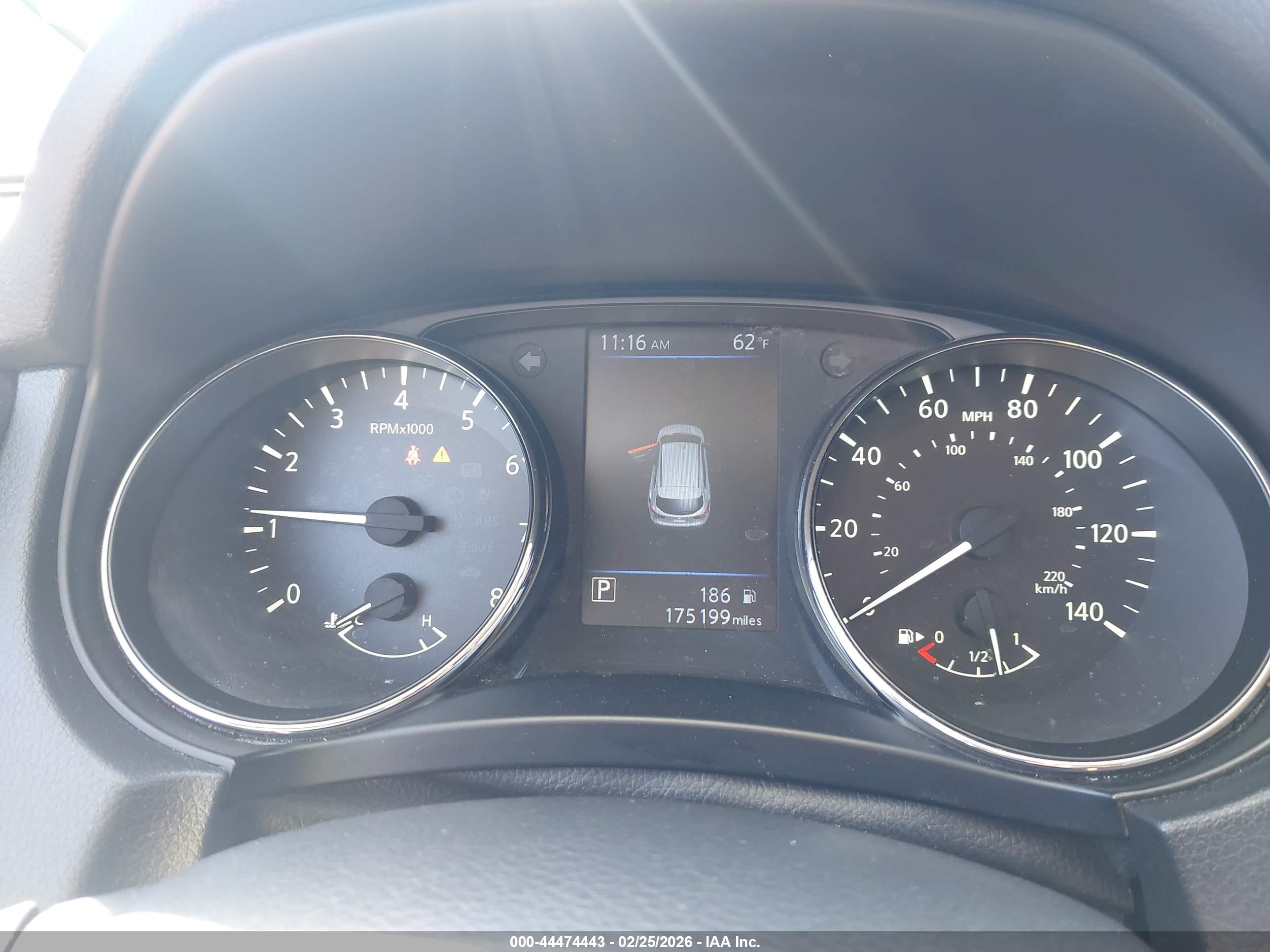 NISSAN ROGUE image 7