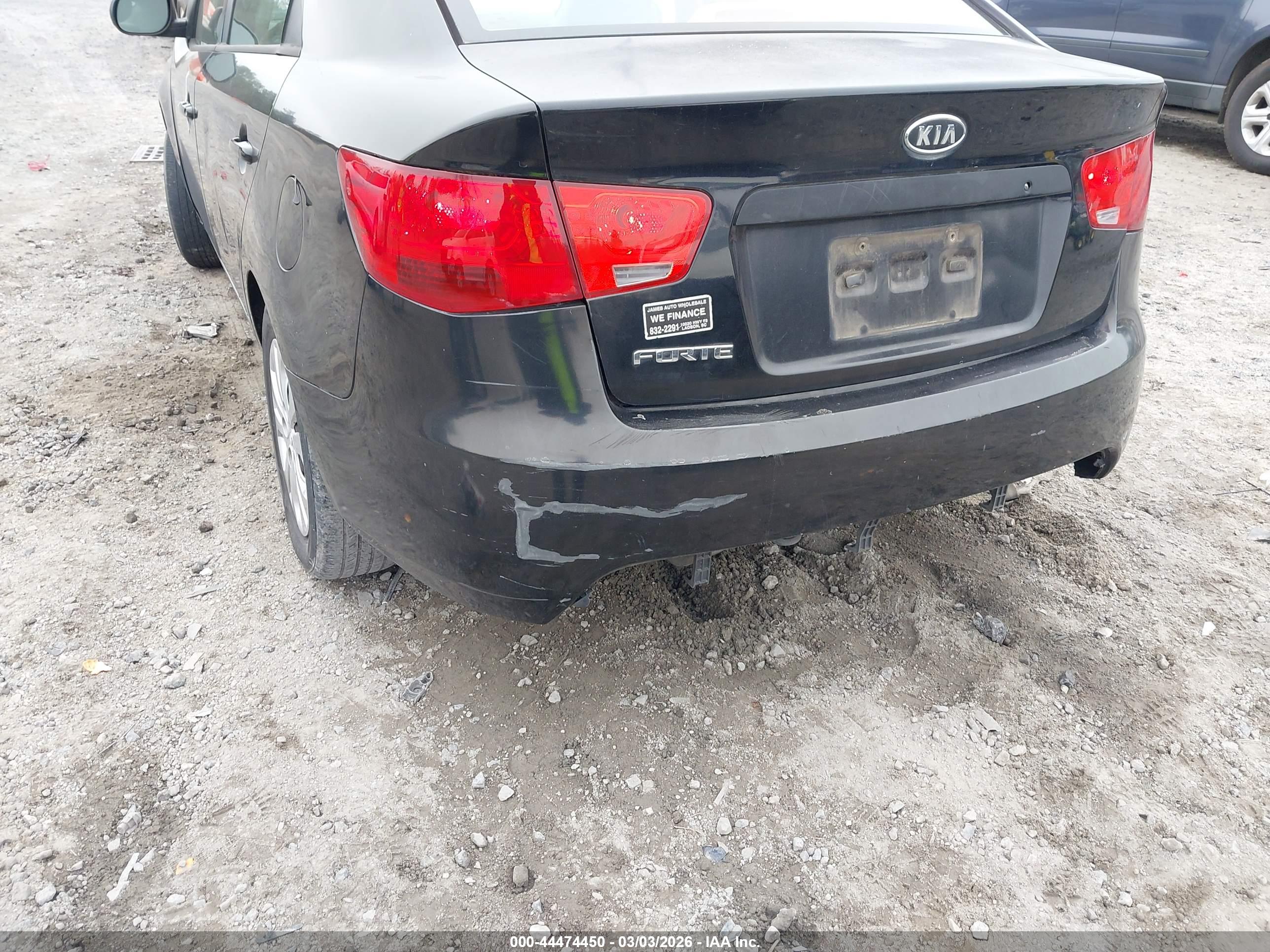 KIA FORTE image 6